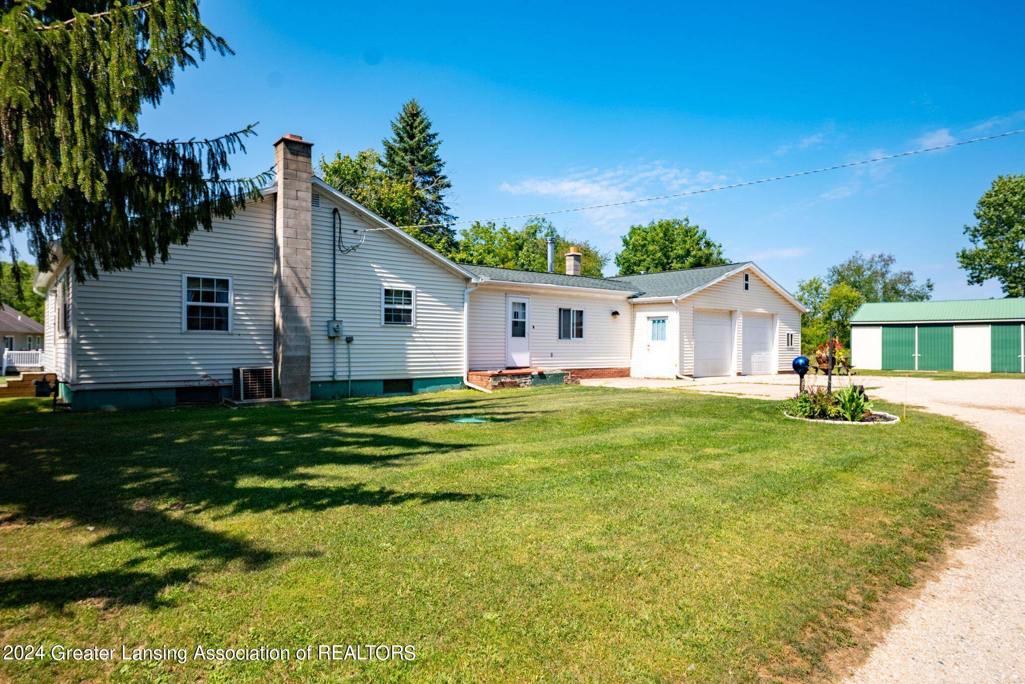 Manitou Beach, MI 49253,14216 US-223, Manitou Beach, MI 49253