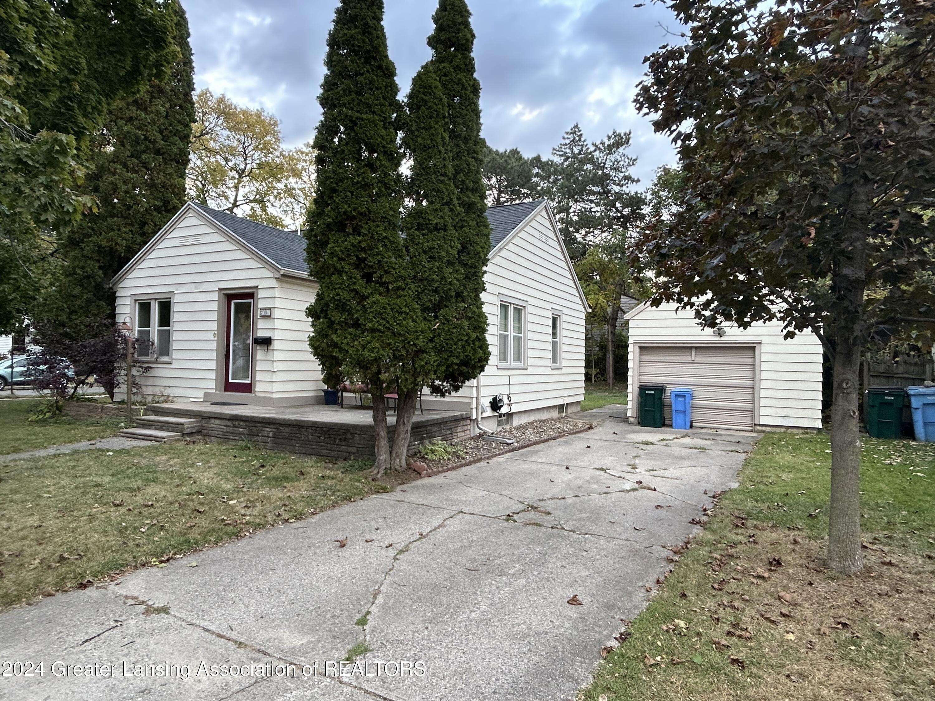 Lansing, MI 48910,2101 Marion Avenue, Lansing, MI 48910