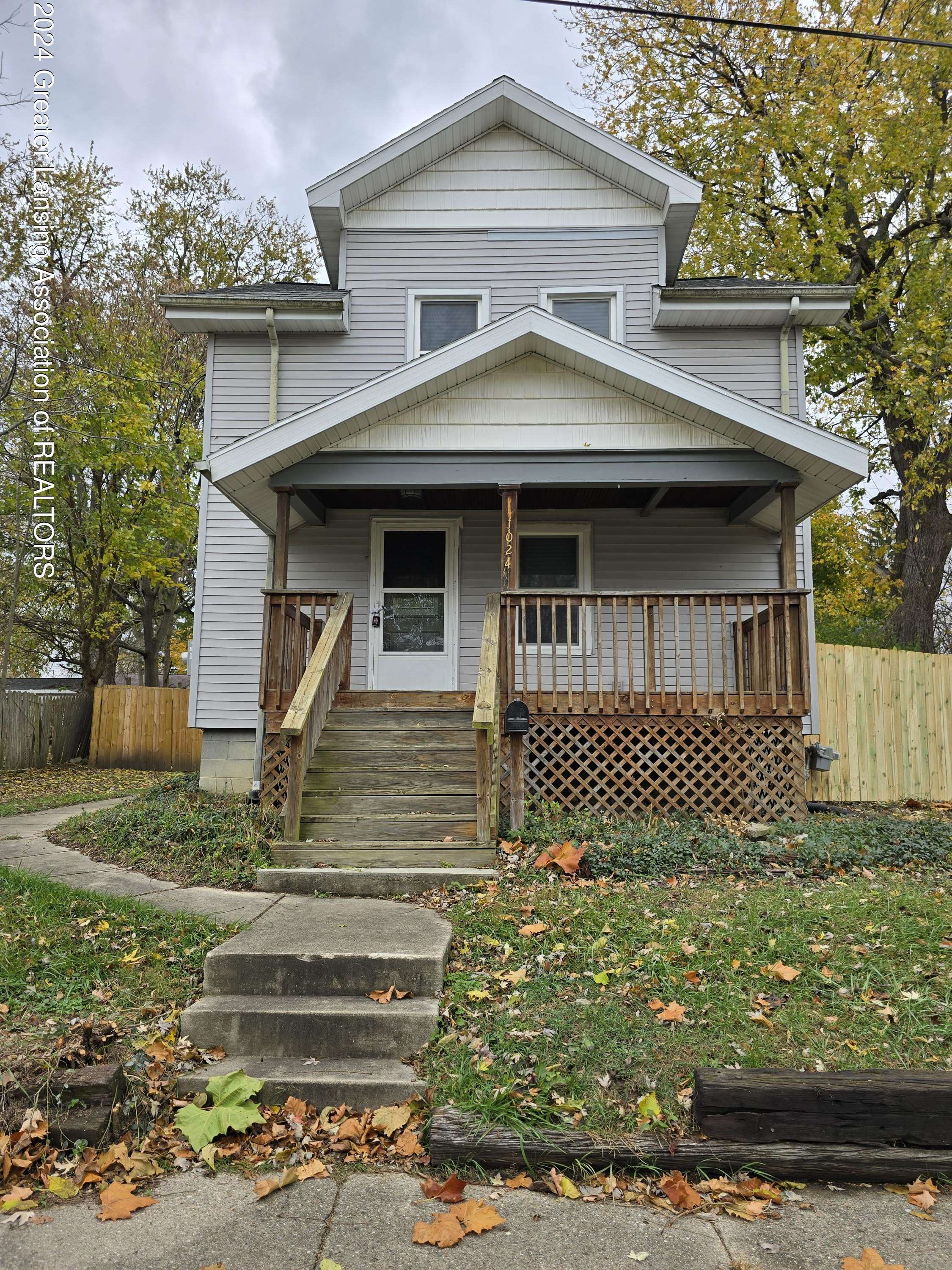 Jackson, MI 49202,1024 Hill PL