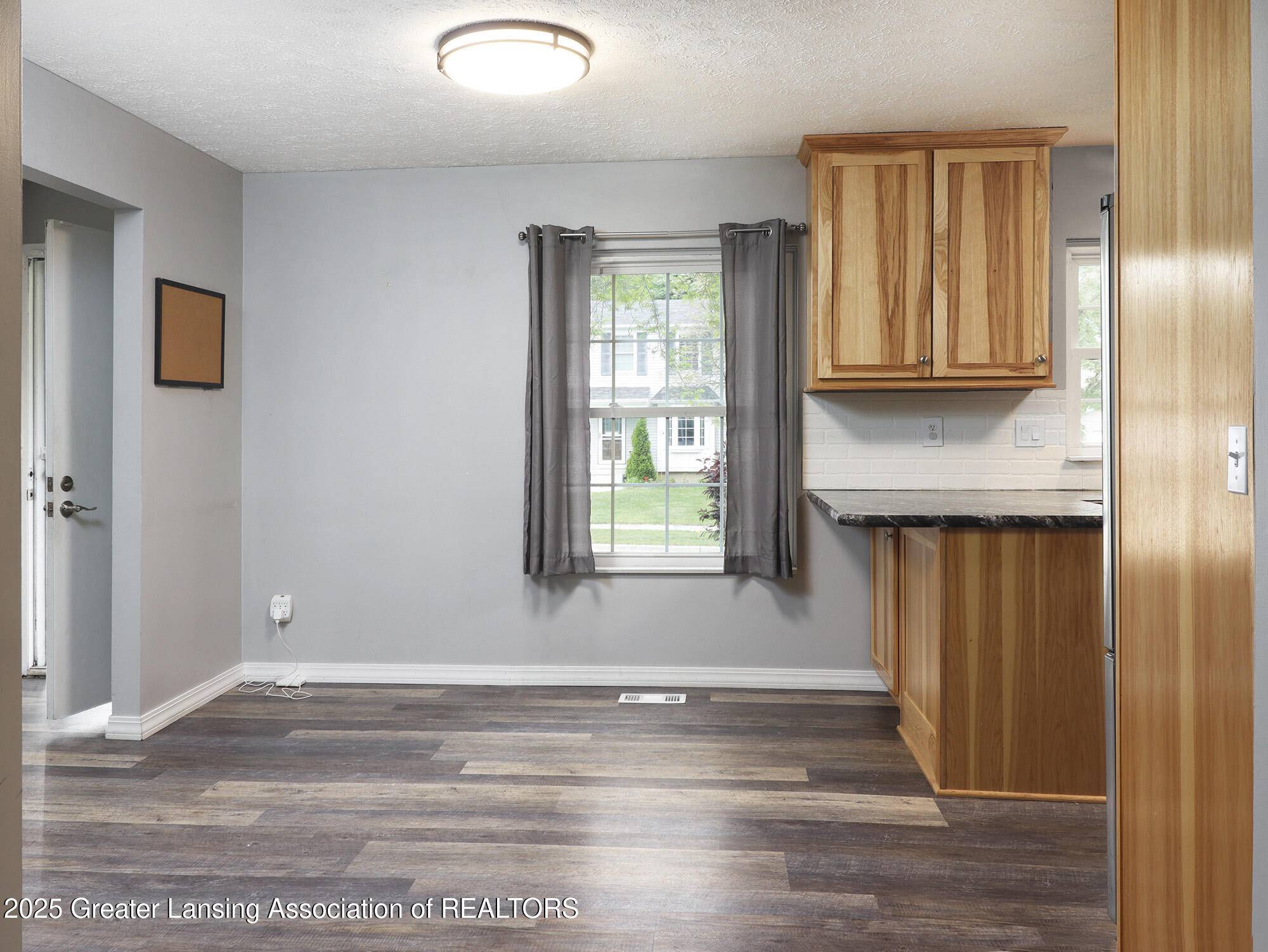 East Lansing, MI 48823,1008 Touraine AVE