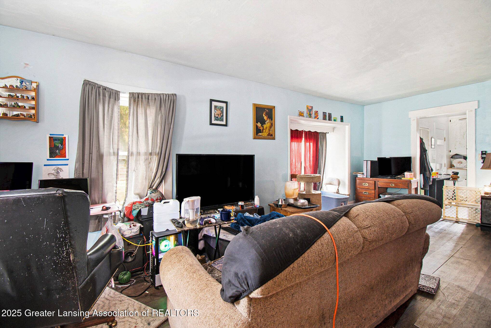 Lansing, MI 48906,1015 Pearl ST