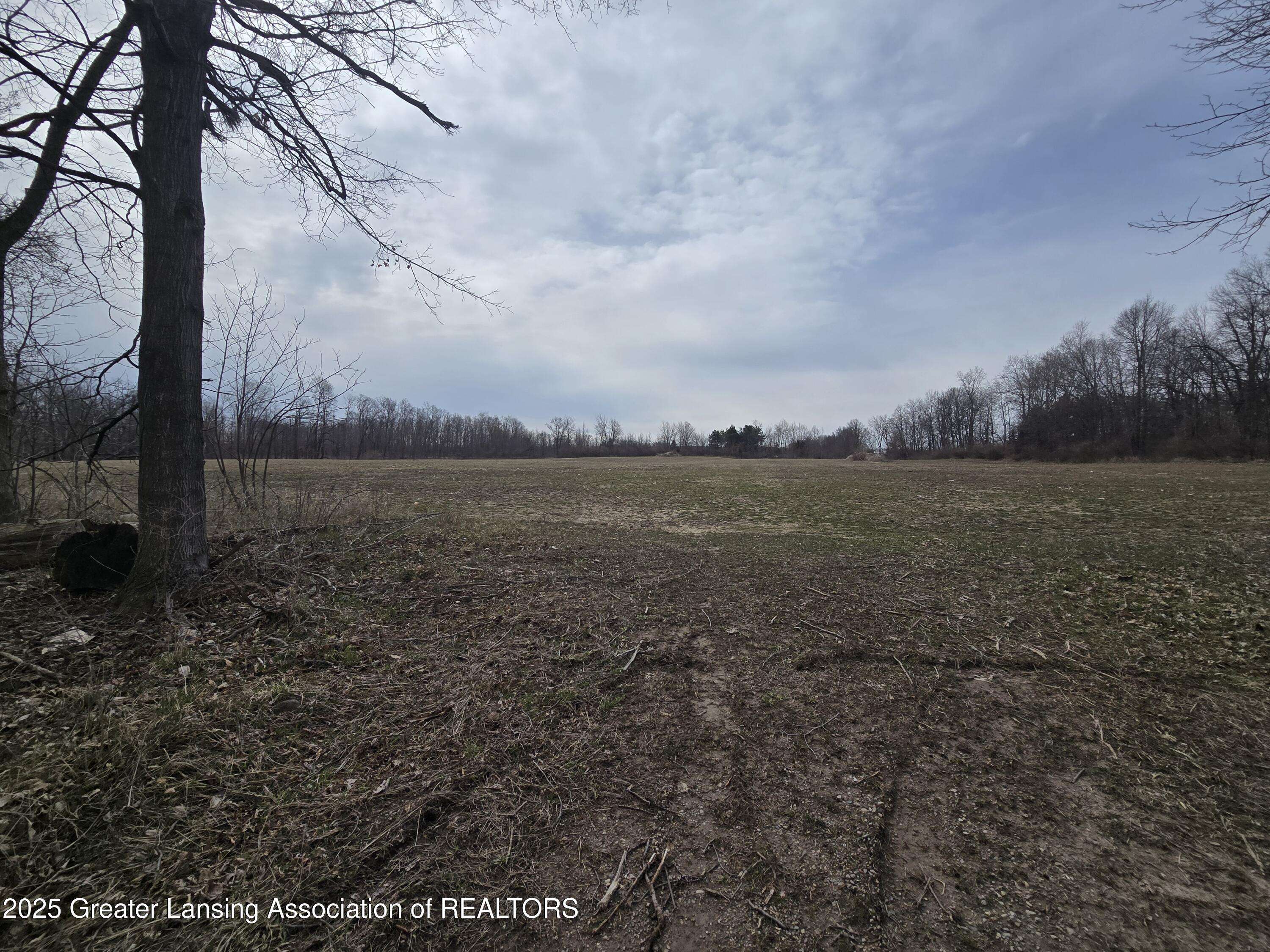 Eagle, MI 48822,1 W Mccrumb RD