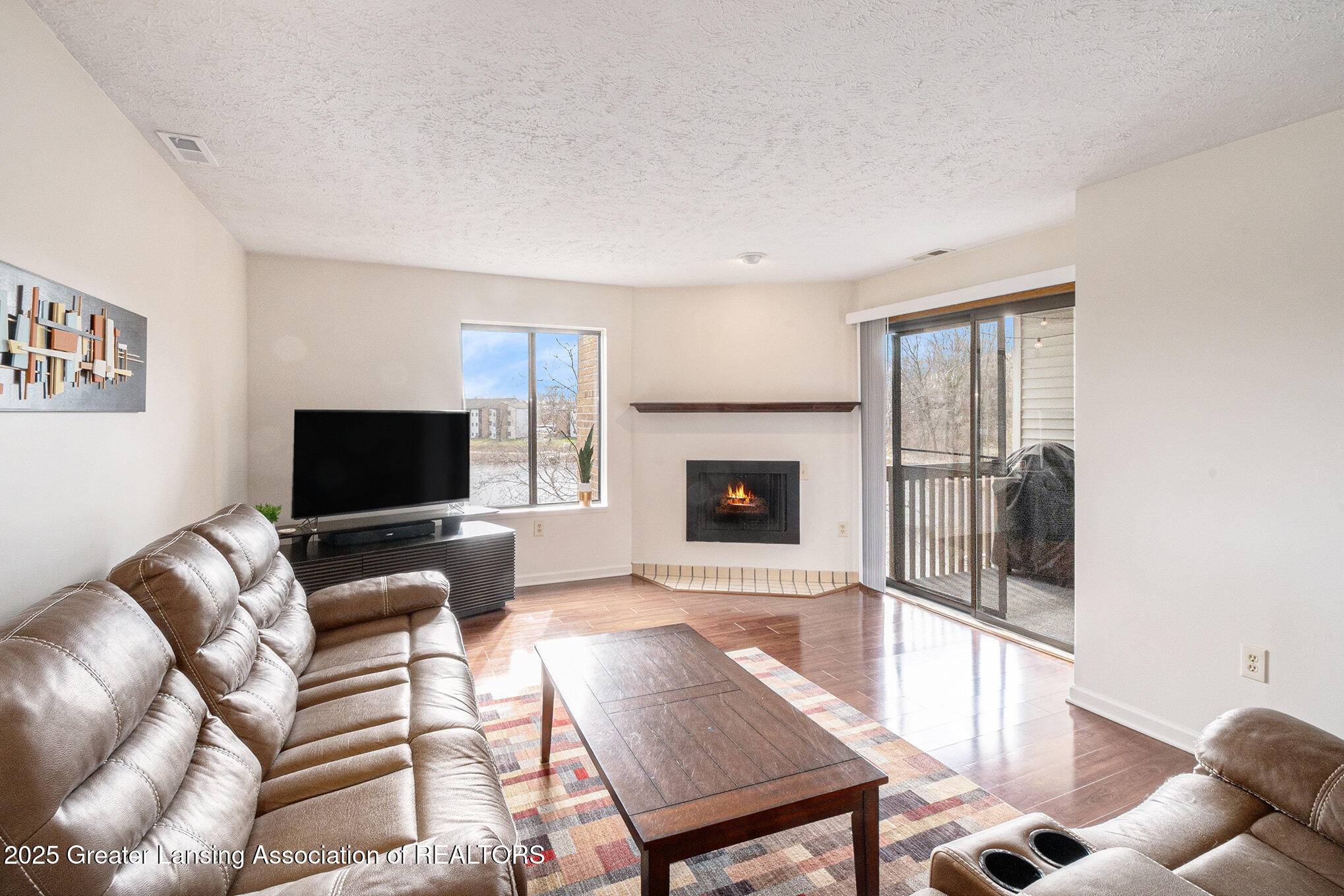 Okemos, MI 48864,1555 W Pond DR ##30