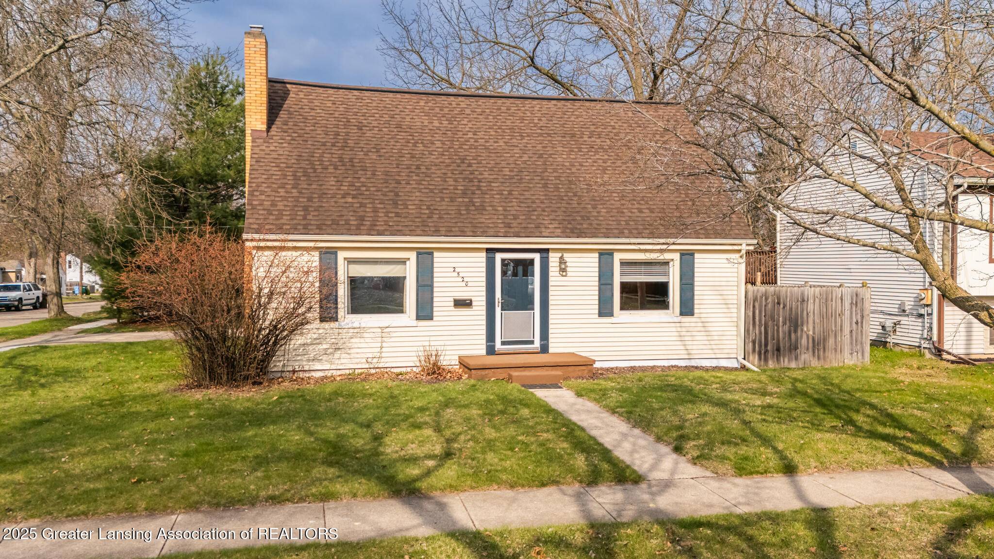 Lansing, MI 48910,2520 Lyons AVE