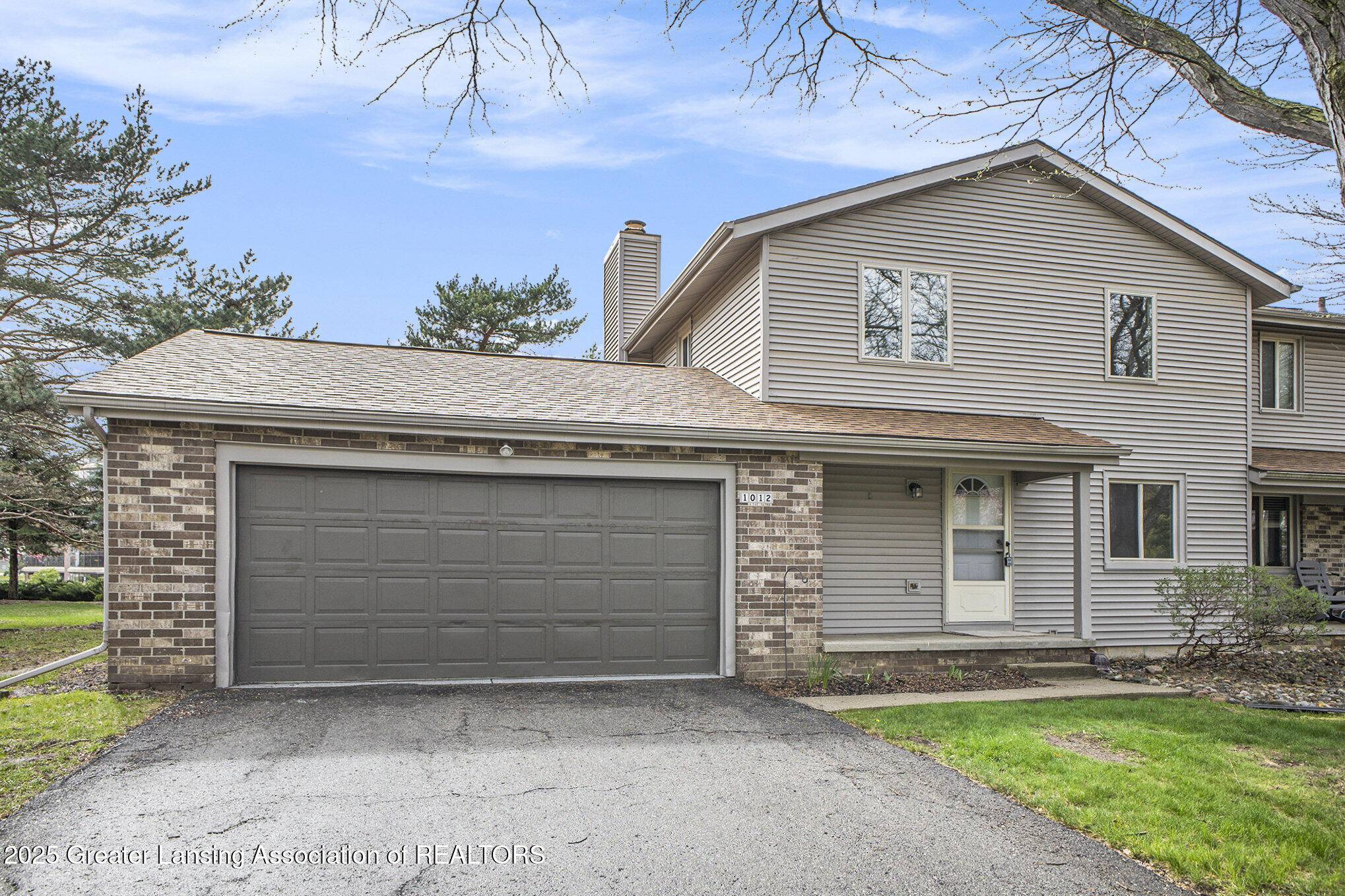 Lansing, MI 48917,1012 Grenoble CIR #106