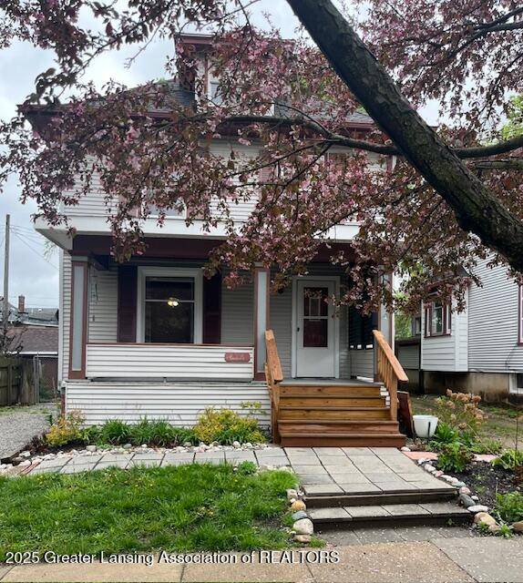 Lansing, MI 48915,816 W Genesee ST