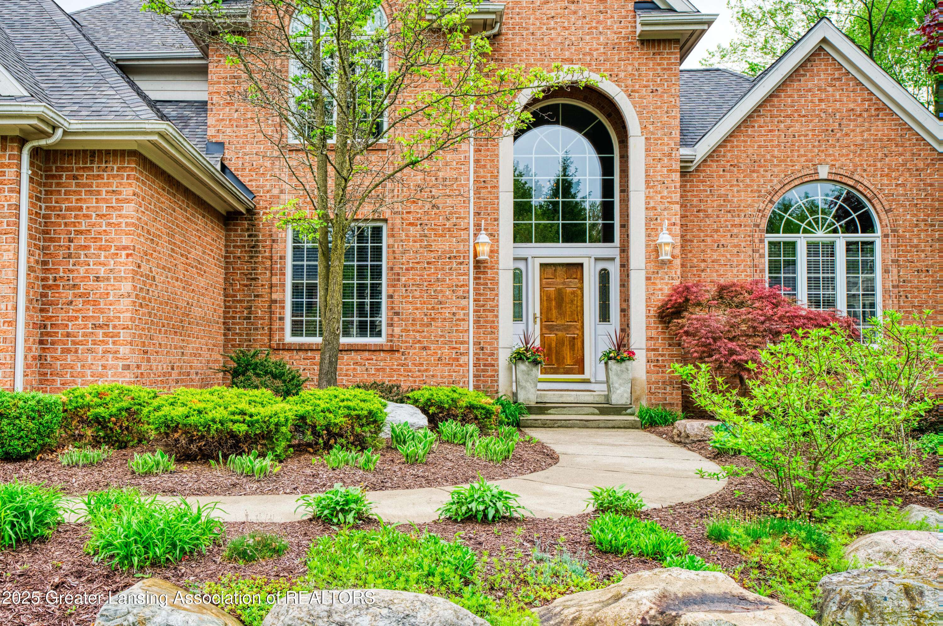 Okemos, MI 48864,1995 Belwood DR