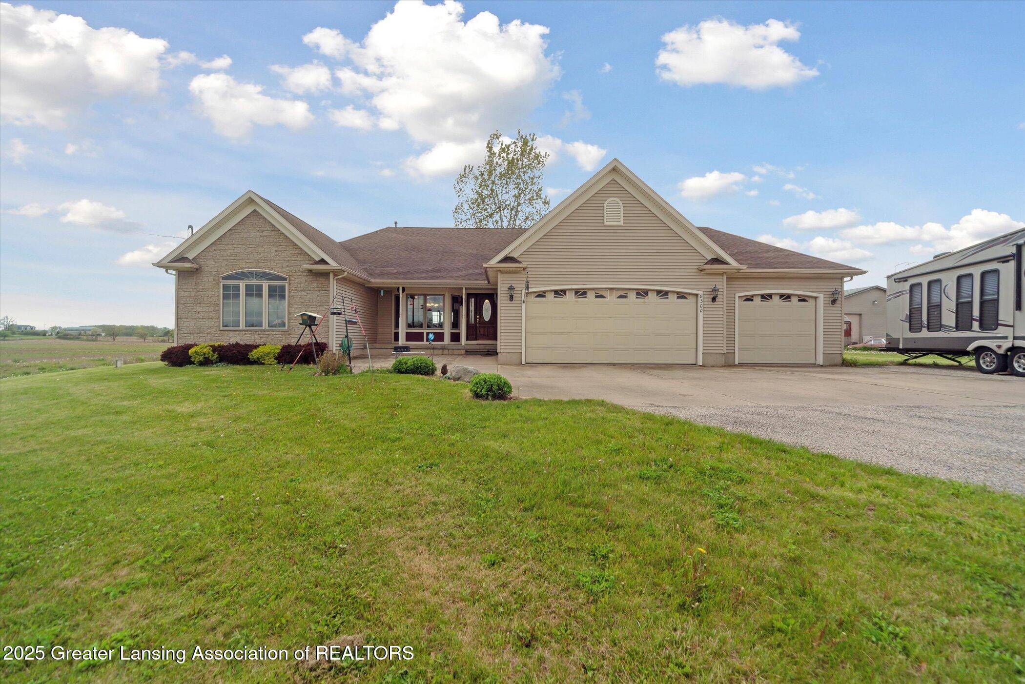 St. Johns, MI 48879,8300 S Wacousta RD