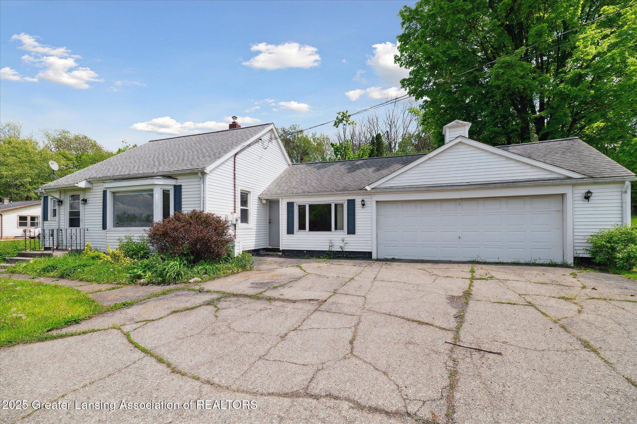 Charlotte, MI 48813,2468 Lansing RD