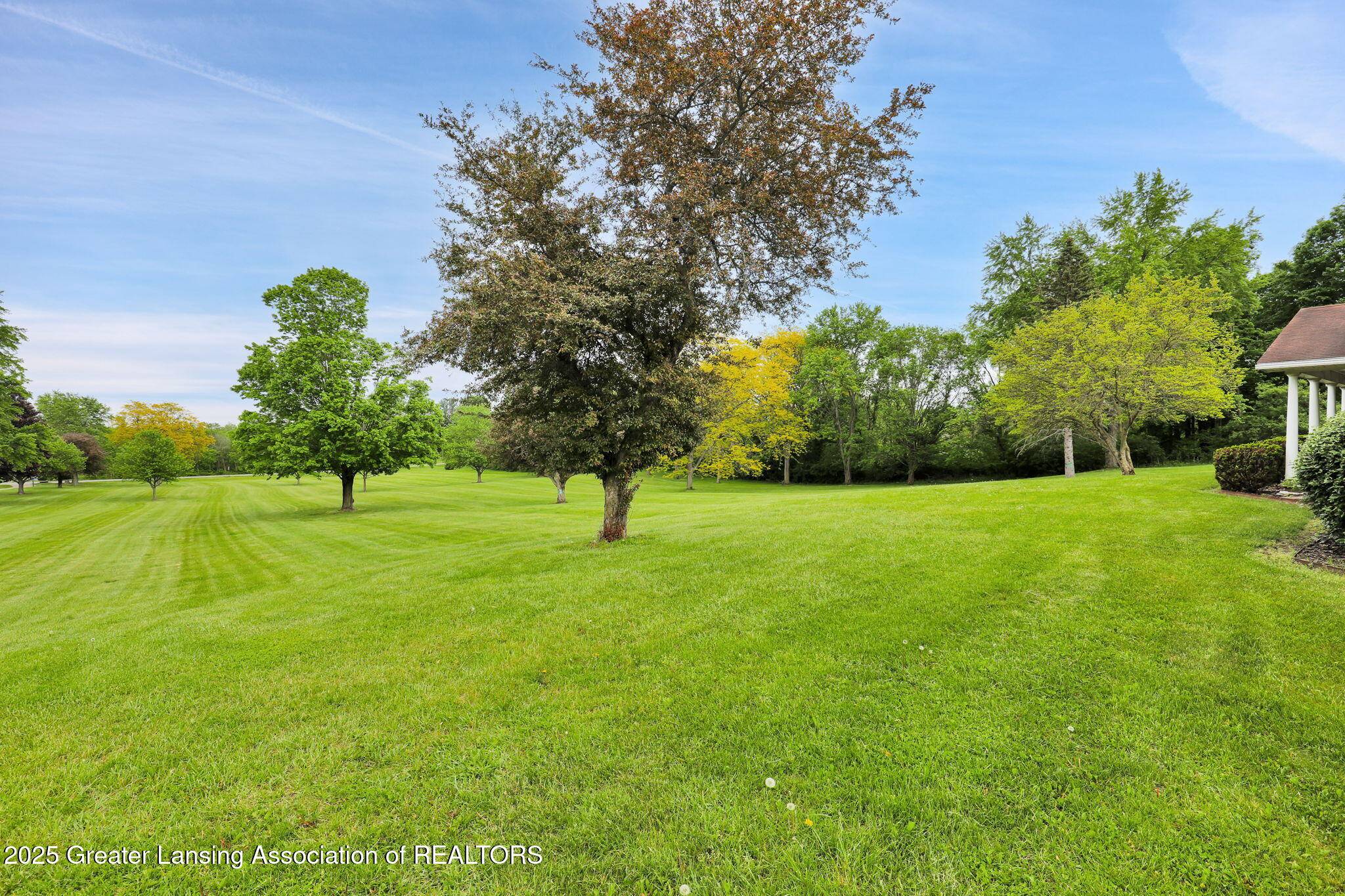 Dimondale, MI 48821,847 N Waverly RD