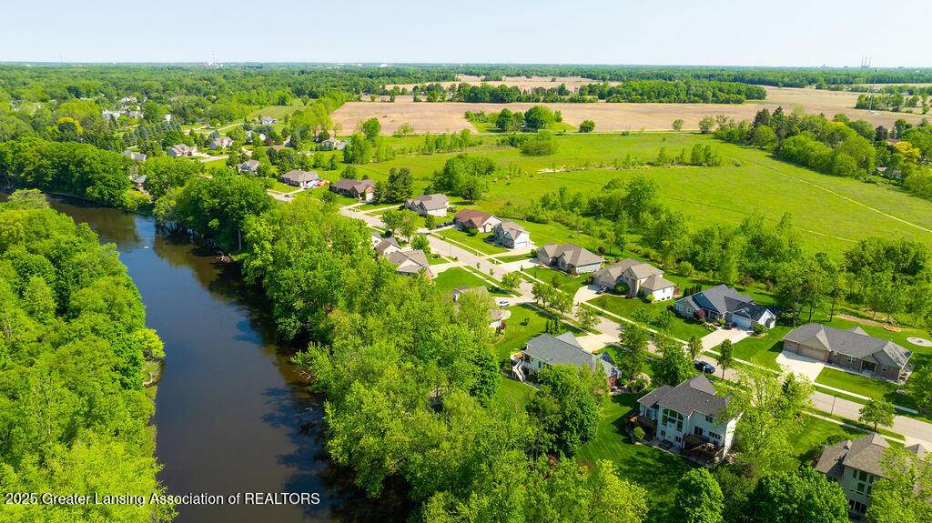 Dimondale, MI 48821,4655 Dimond WAY