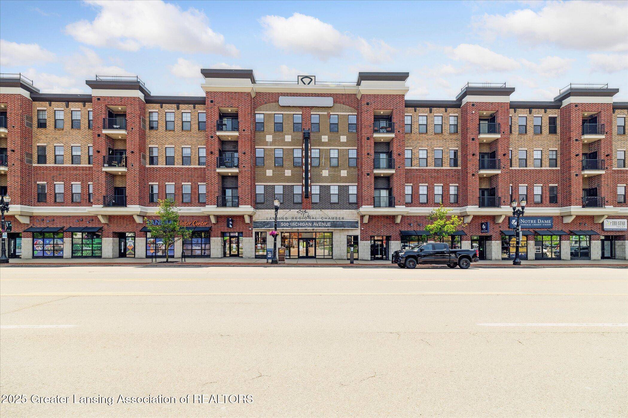 Lansing, MI 48912,500 E Michigan AVE #417
