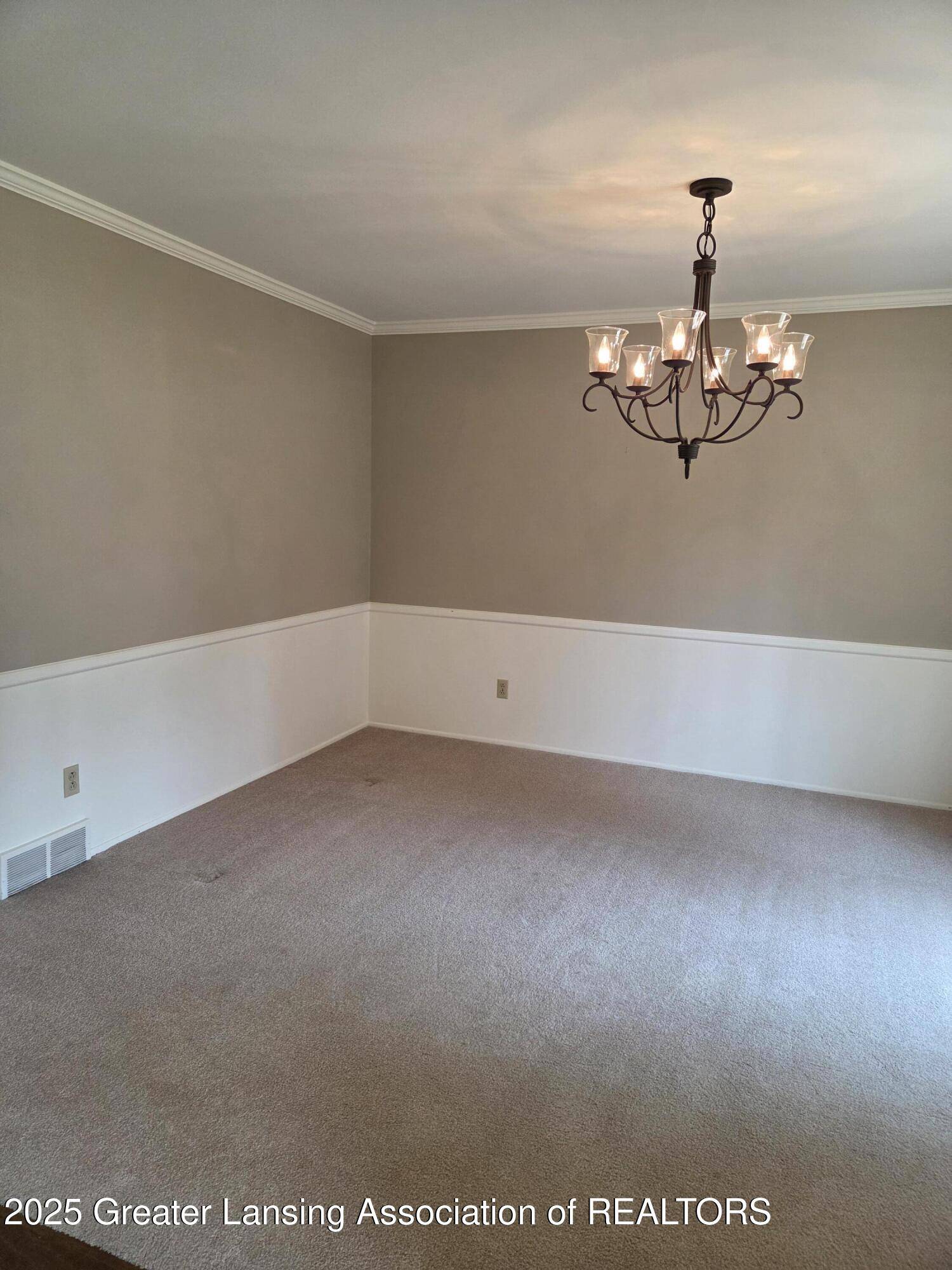 Lansing, MI 48912,2115 Lyman DR