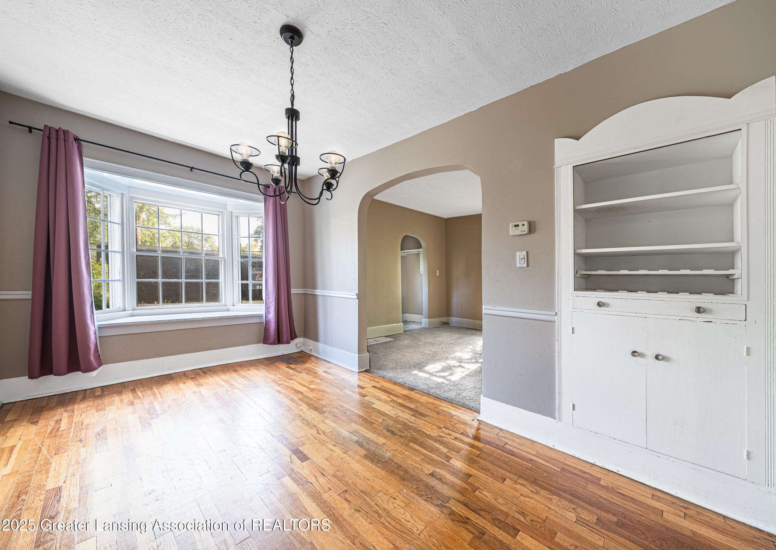Lansing, MI 48915,1407 W Ionia ST