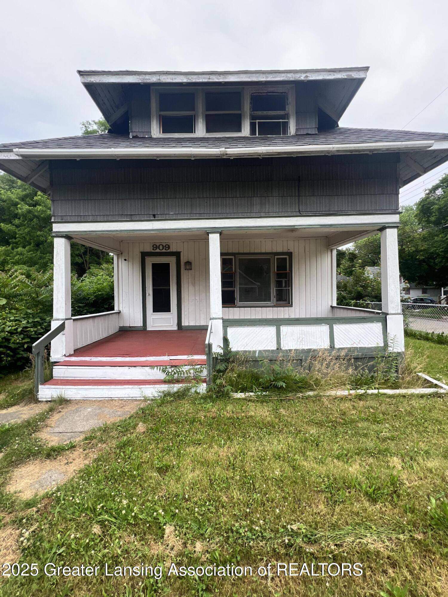 Lansing, MI 48910,909 Baker ST