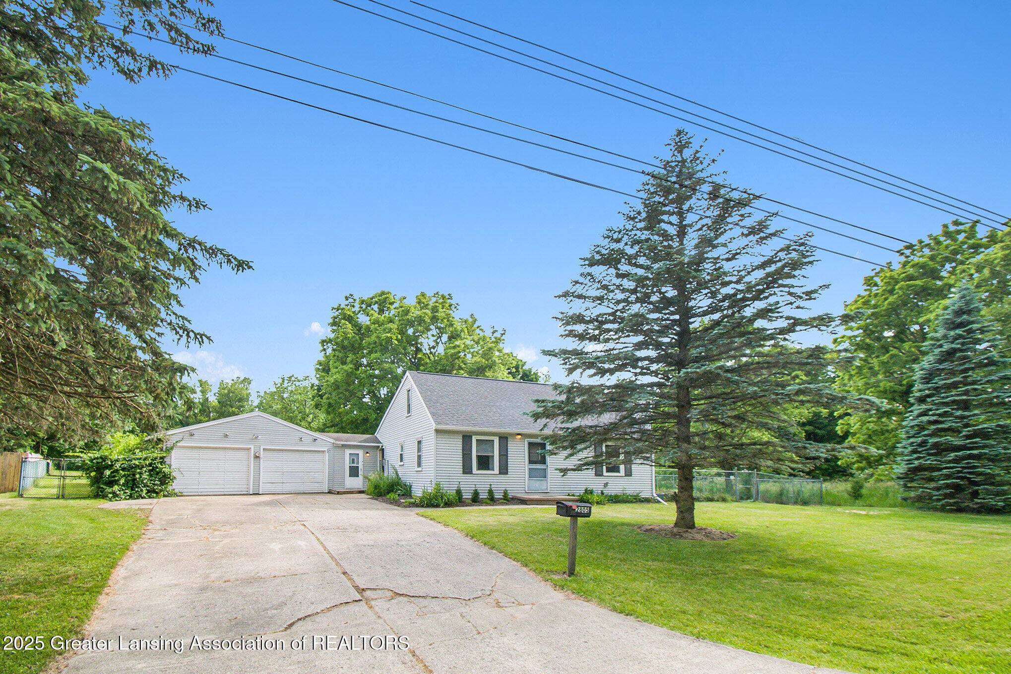 Okemos, MI 48864,2805 Del Mar DR