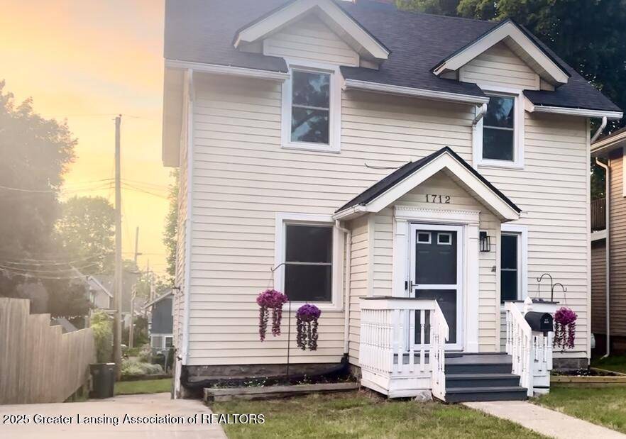 Lansing, MI 48915,1712 Osborn RD