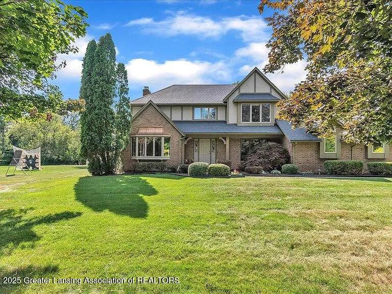 Okemos, MI 48864,3619 W Arbutus DR