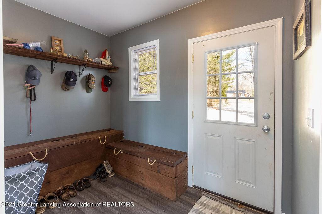 Farwell, MI 48622,411 N Scott DR