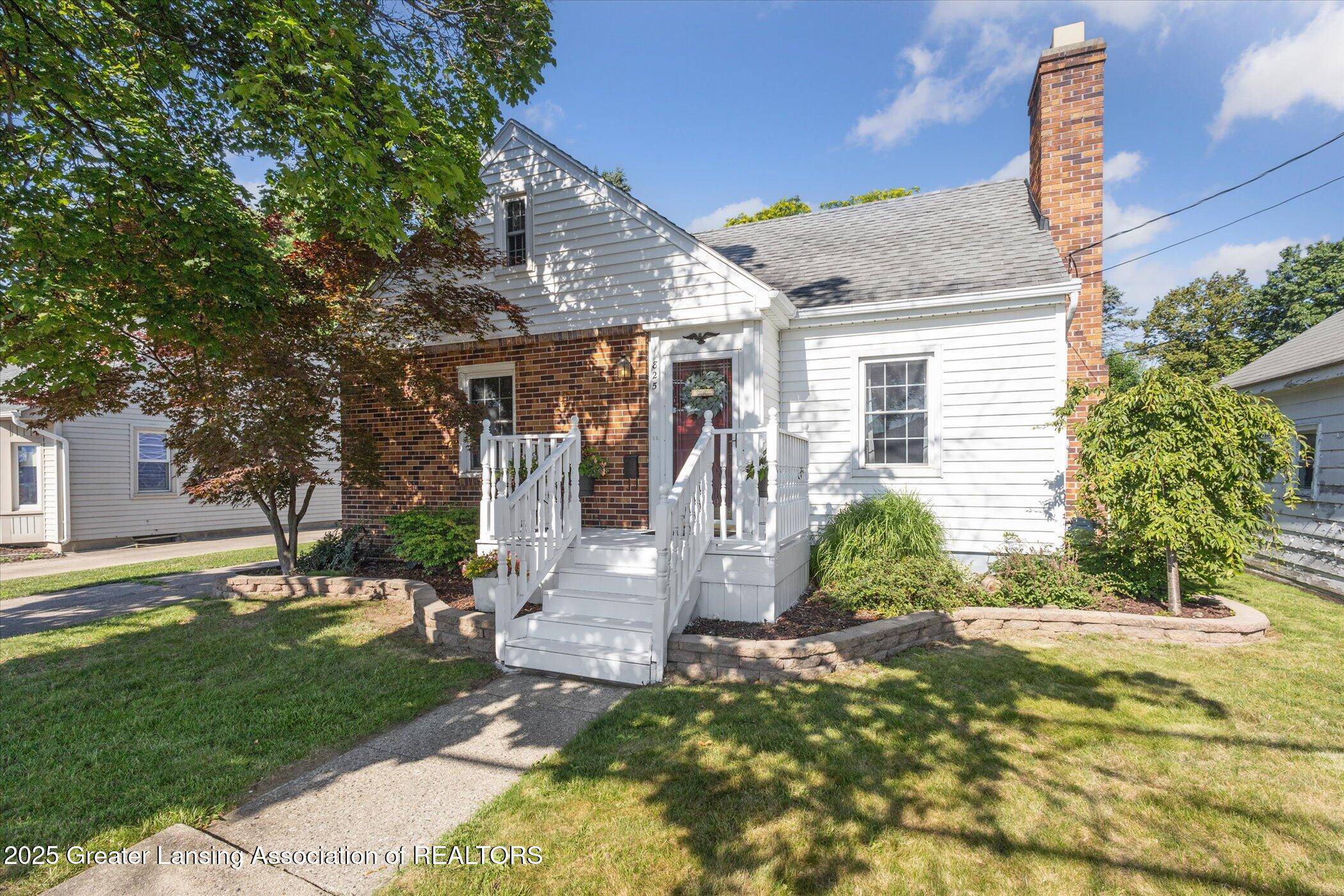 Lansing, MI 48912,825 Merrill AVE