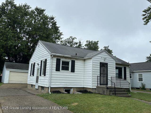 Lansing, MI 48917,117 Harriet AVE