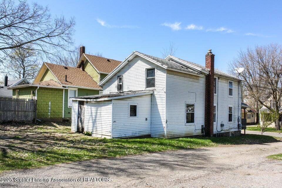 Lansing, MI 48906,413 W Oakland AVE
