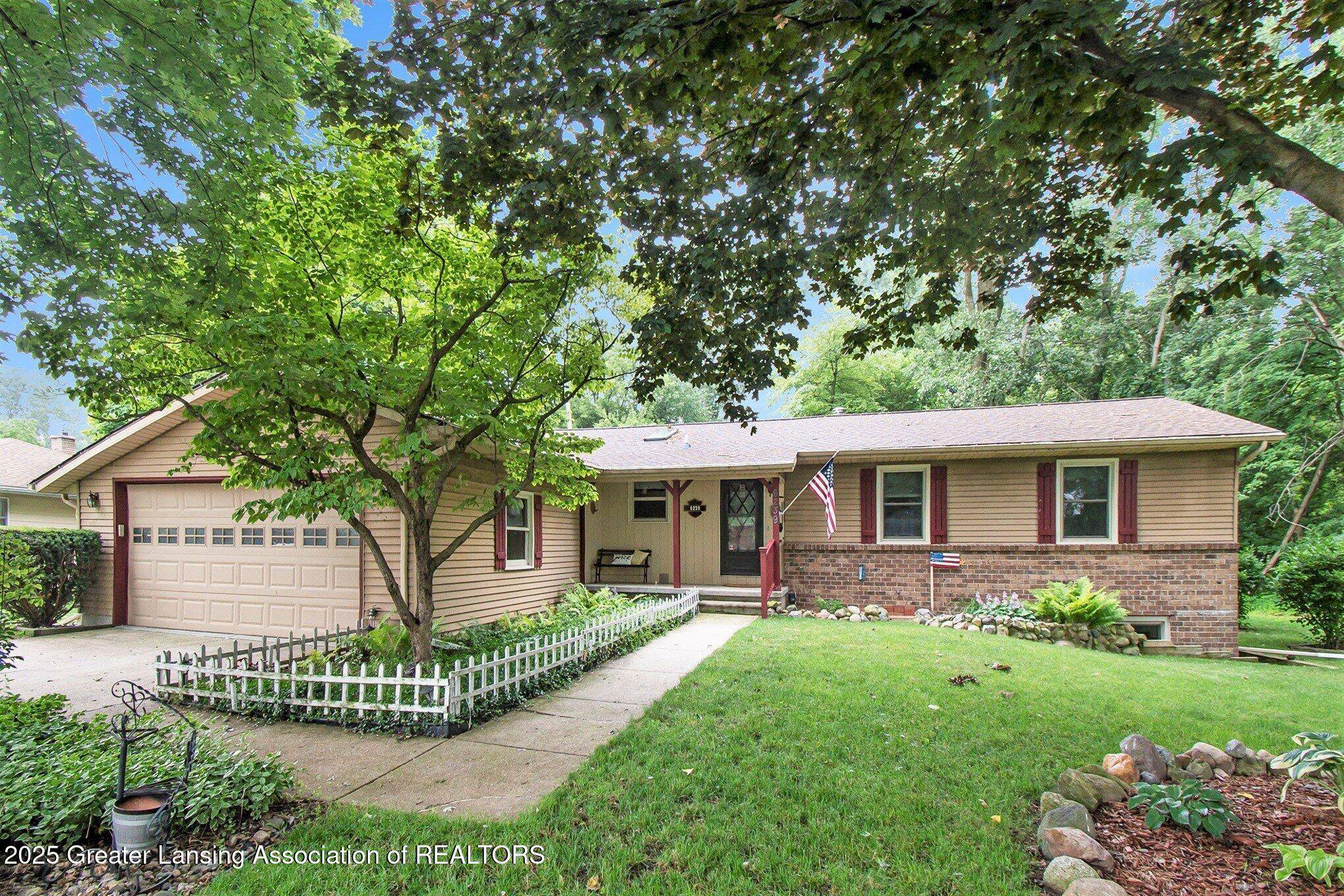 Lansing, MI 48917,6239 Karen Lee DR