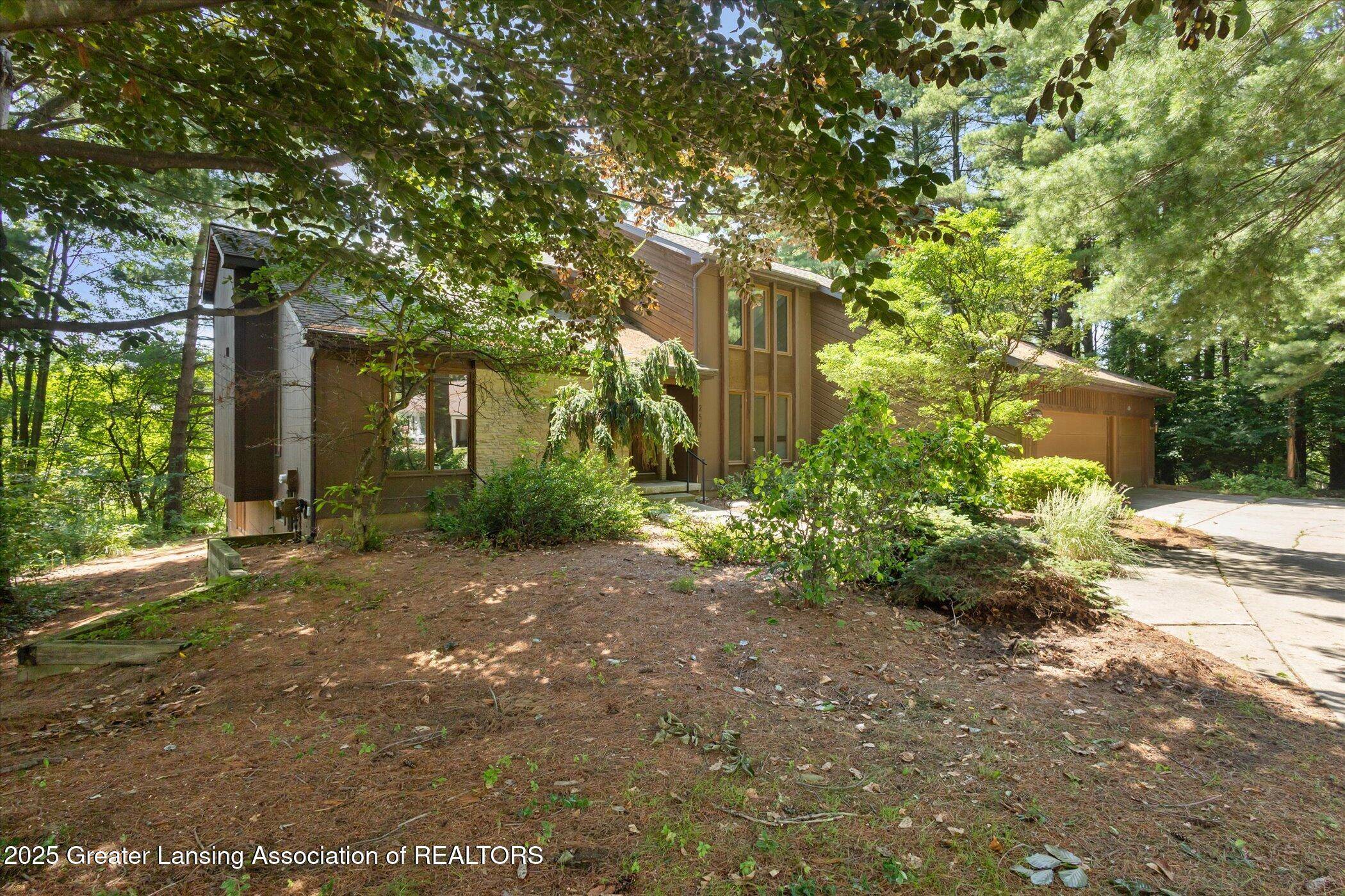 Okemos, MI 48864,2575 Capeside DR