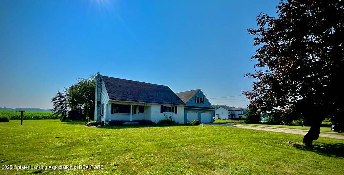 Mason, MI 48854,318 N Aurelius RD
