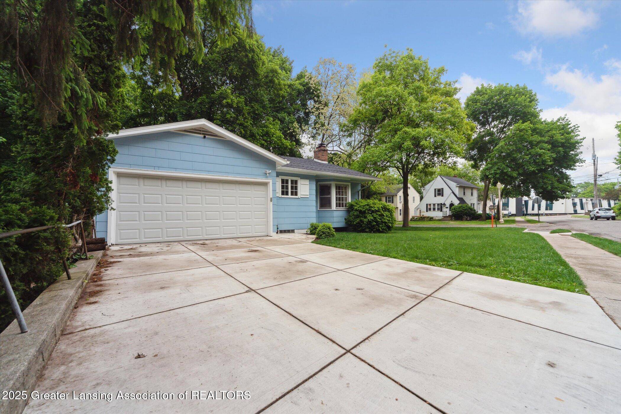 East Lansing, MI 48823,631 Forest ST