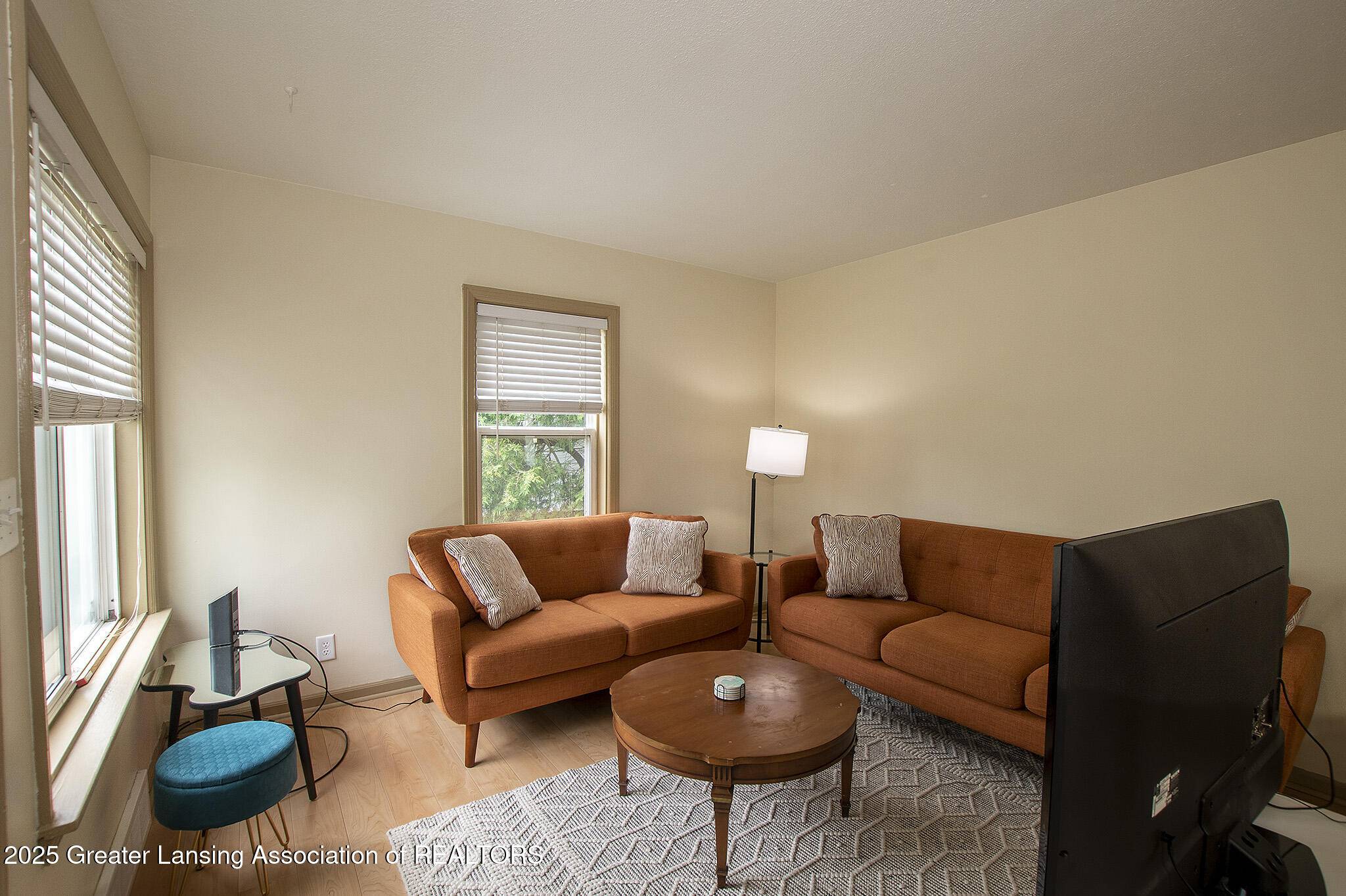 Lansing, MI 48917,846 Morris AVE