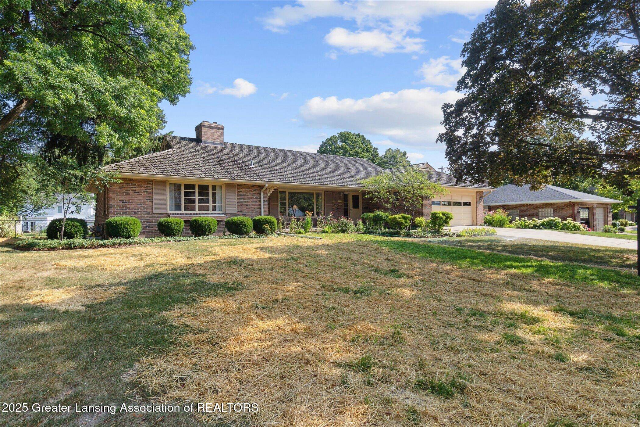 East Lansing, MI 48823,1014 Southlawn AVE