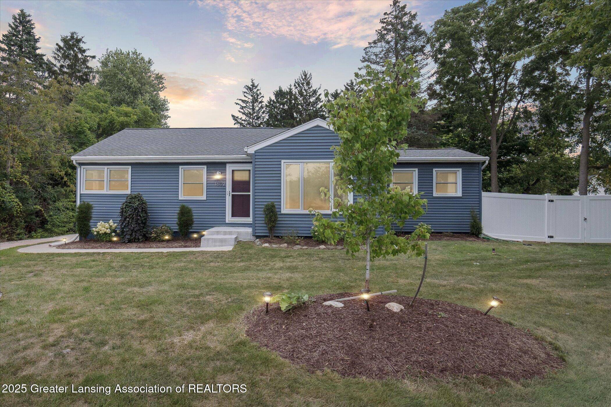 East Lansing, MI 48823,1602 Coolidge RD