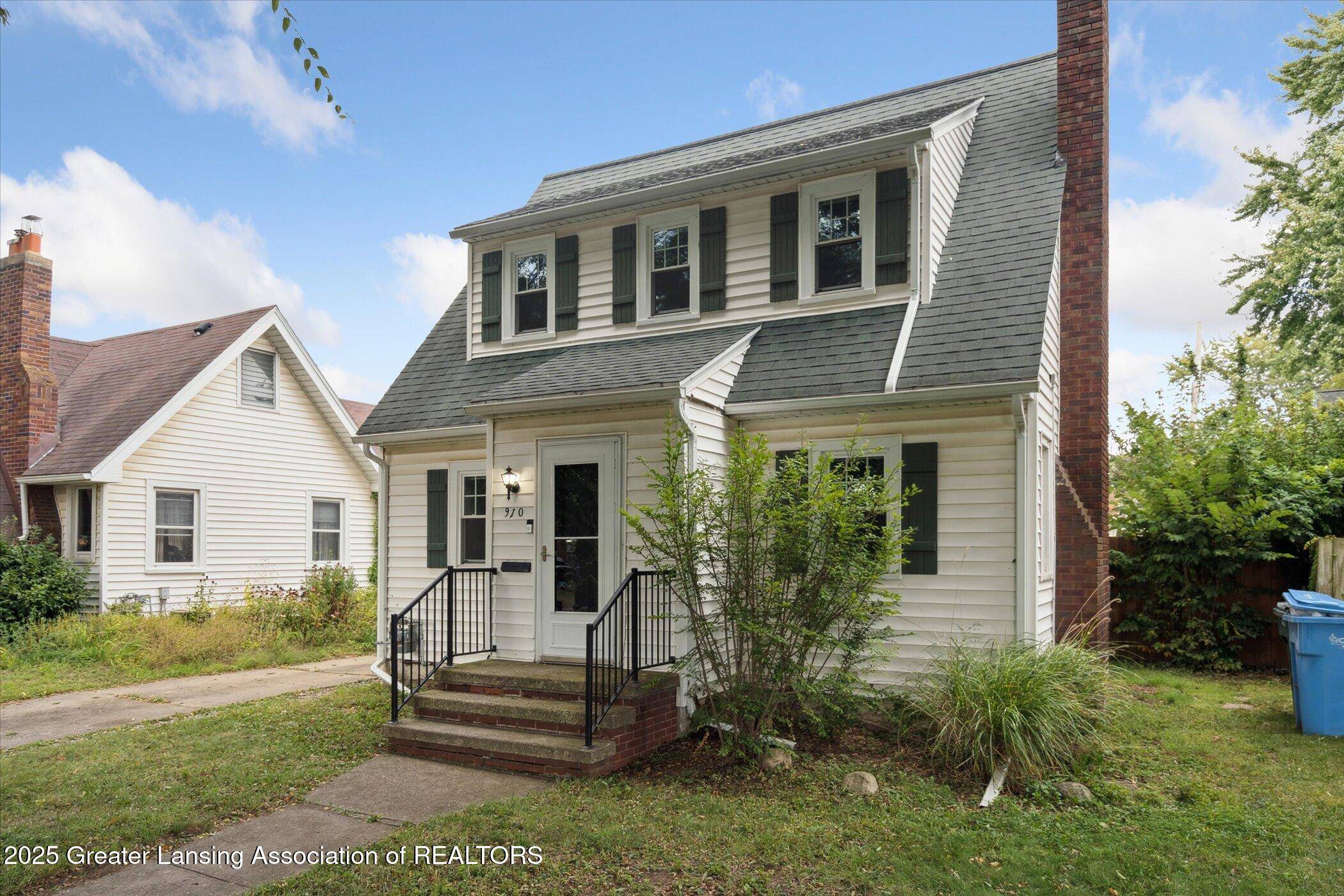 Lansing, MI 48915,910 Durant ST