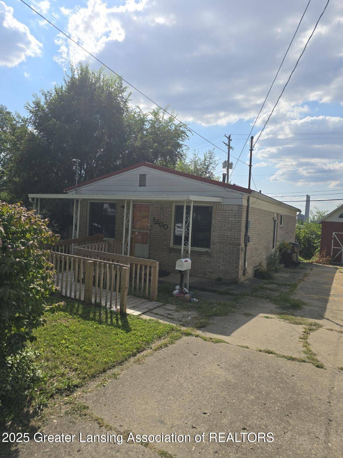 Lansing, MI 48912,1200 S Holmes ST