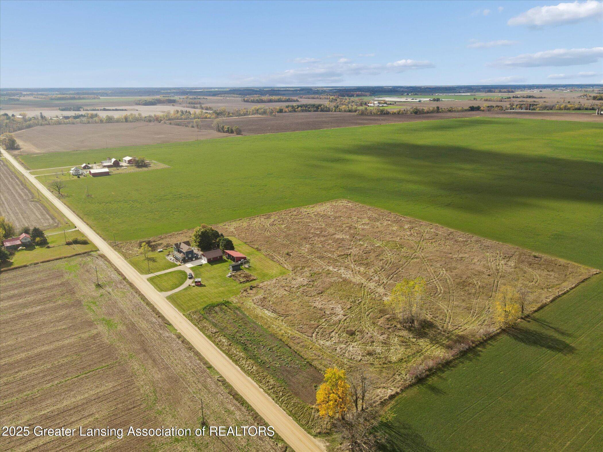 St. Johns, MI 48879,4841 N Essex Center RD