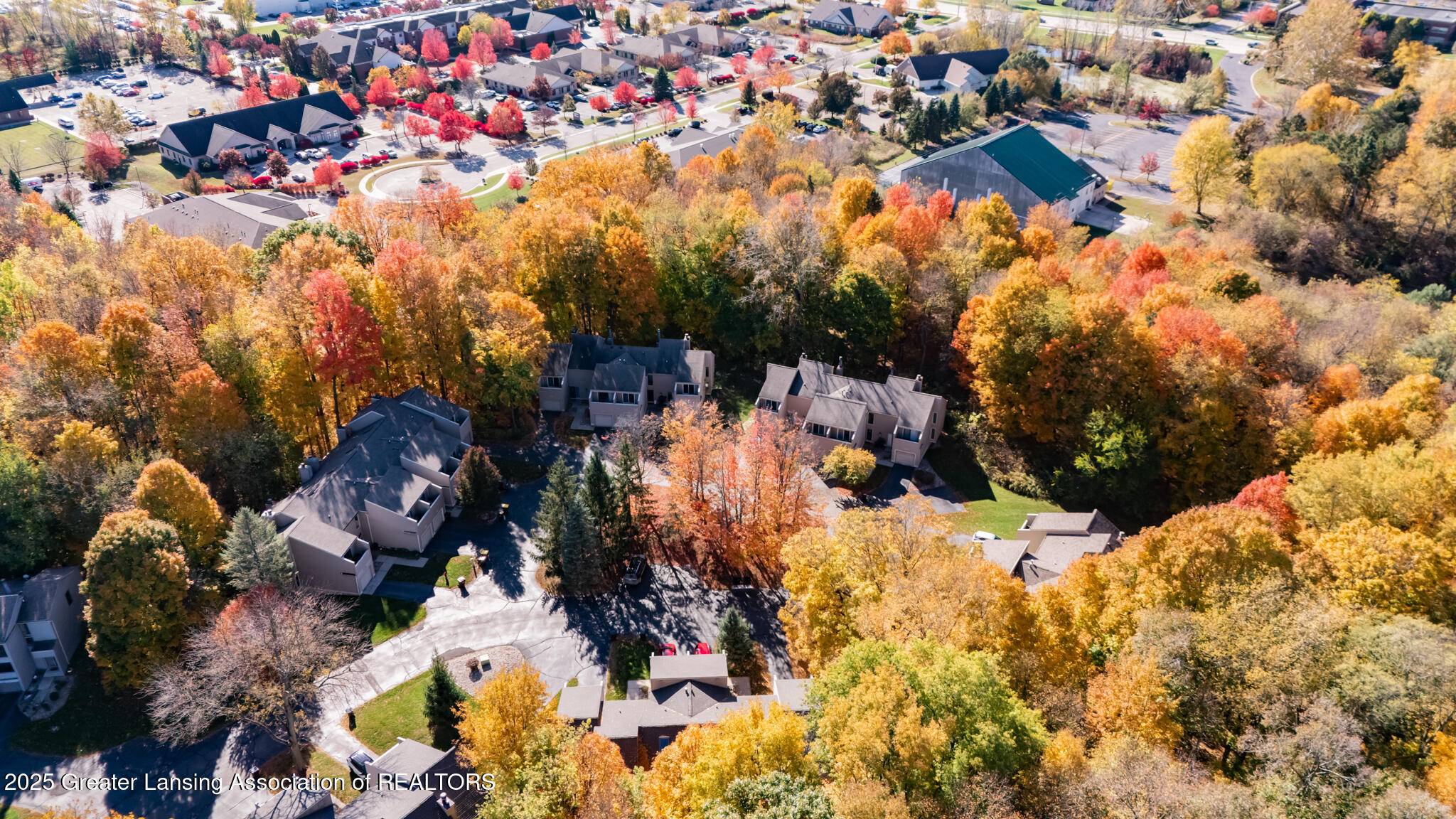 Okemos, MI 48864,3633 East Meadows CT