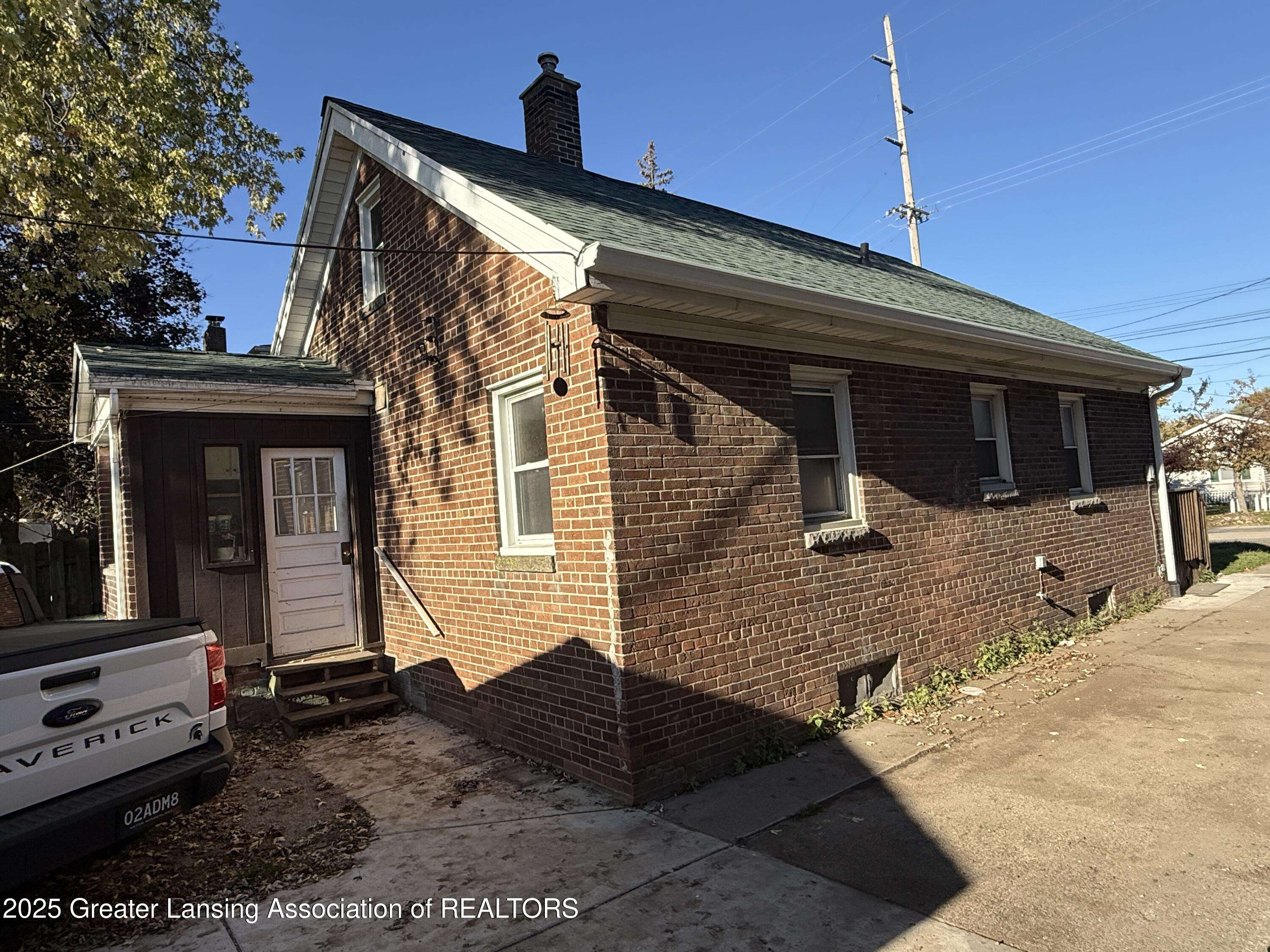 Lansing, MI 48906,1016 Lake Lansing RD