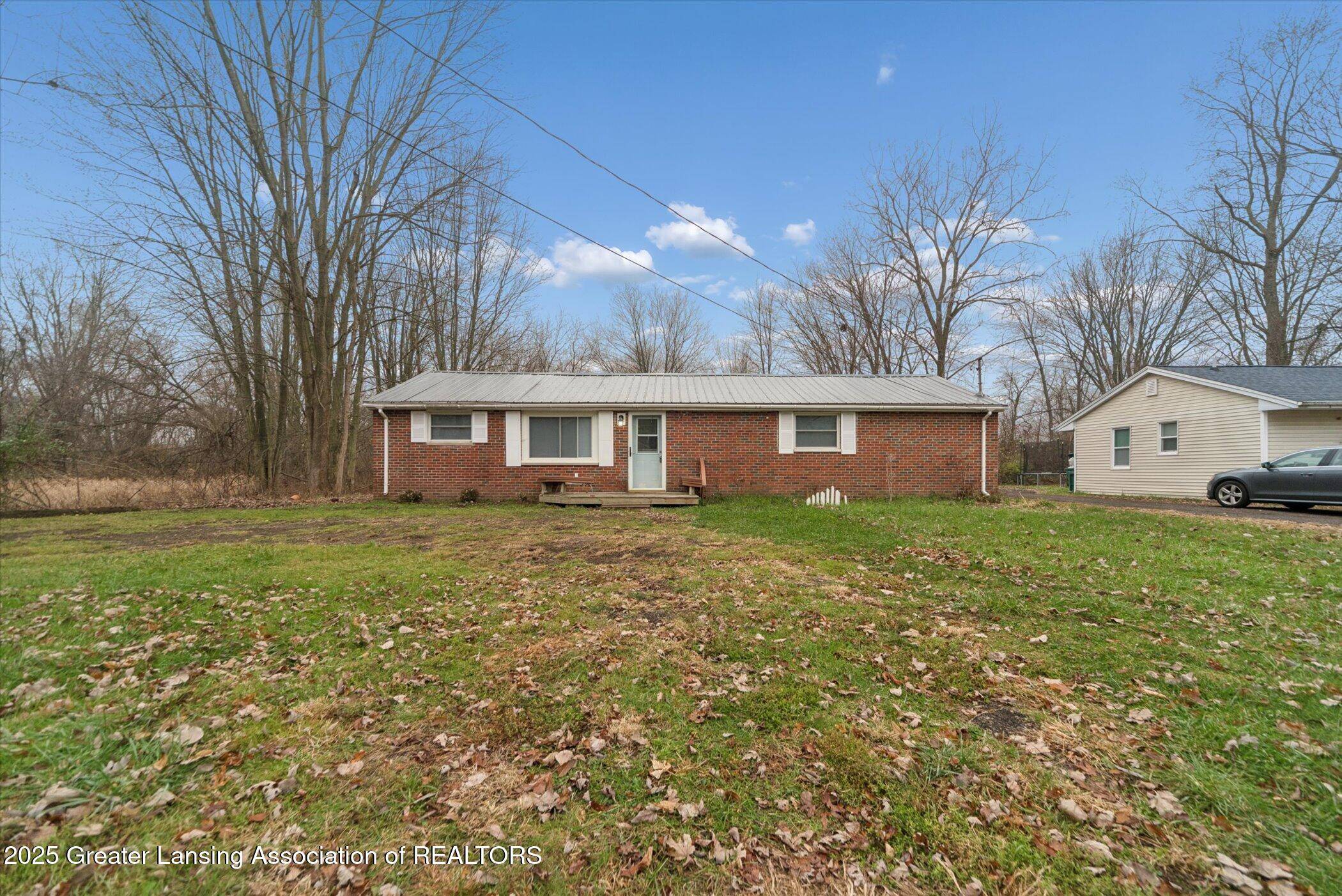 Lansing, MI 48911,5424 S Waverly RD