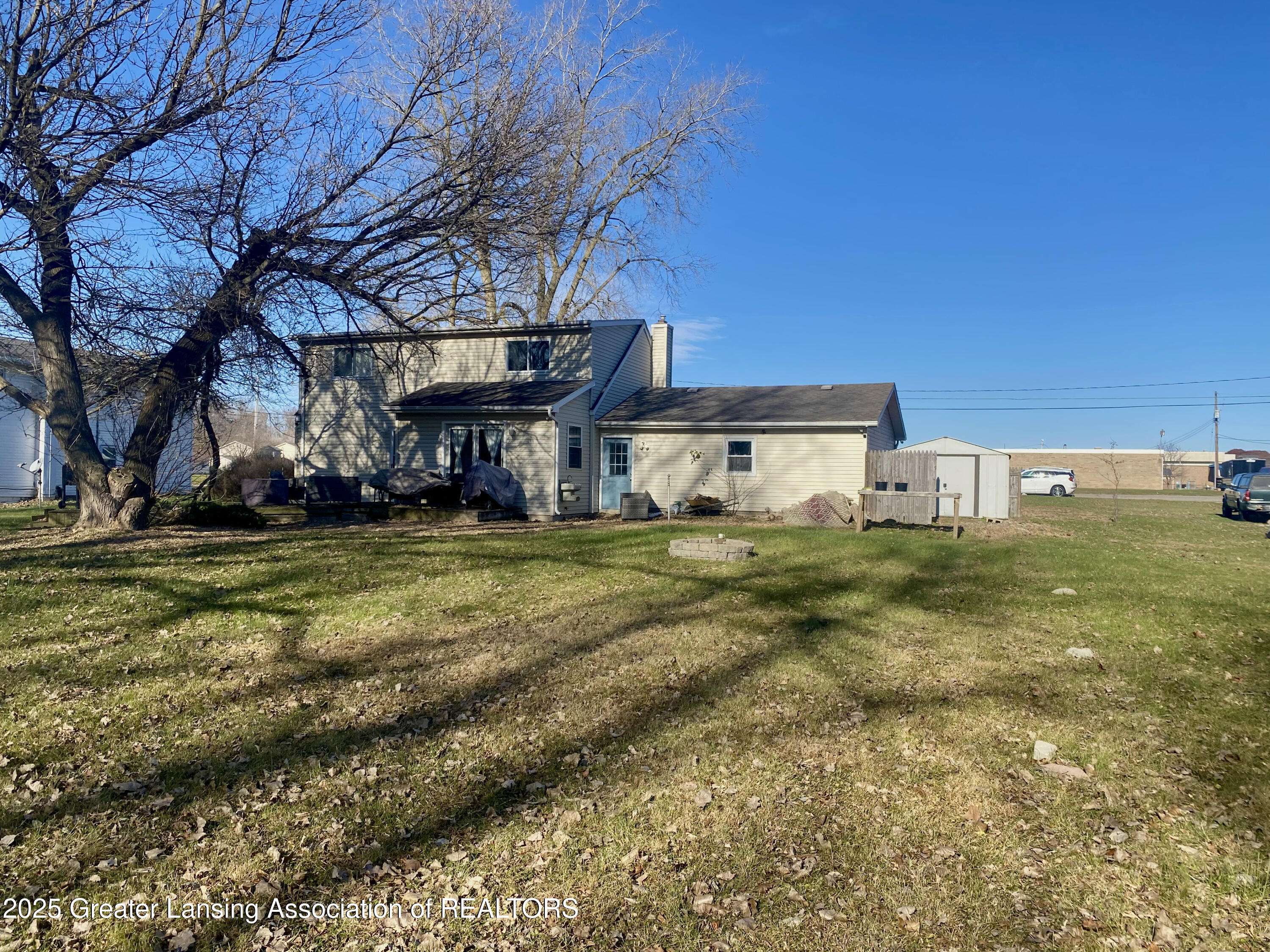 Lansing, MI 48911,2923 Newark AVE