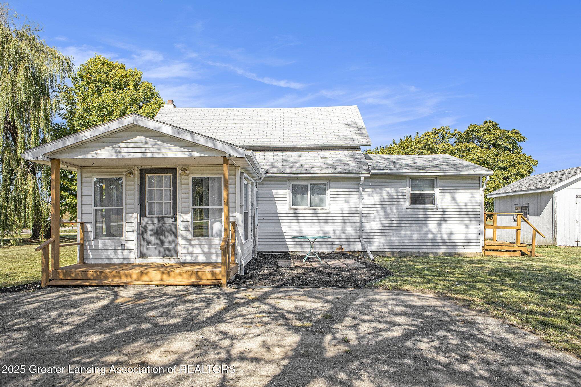 Dewitt, MI 48820,10349 S Francis RD