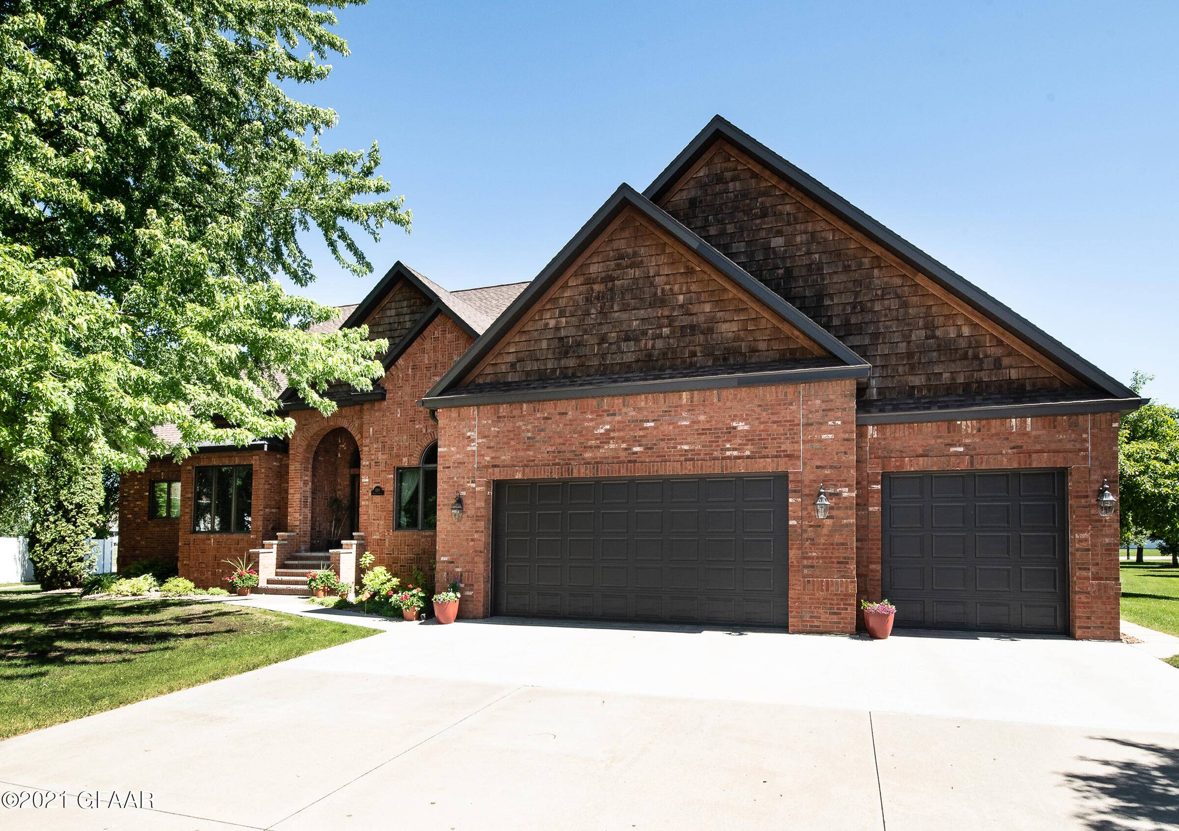 Grand Forks, ND 58201,1201 RUSSET CIR