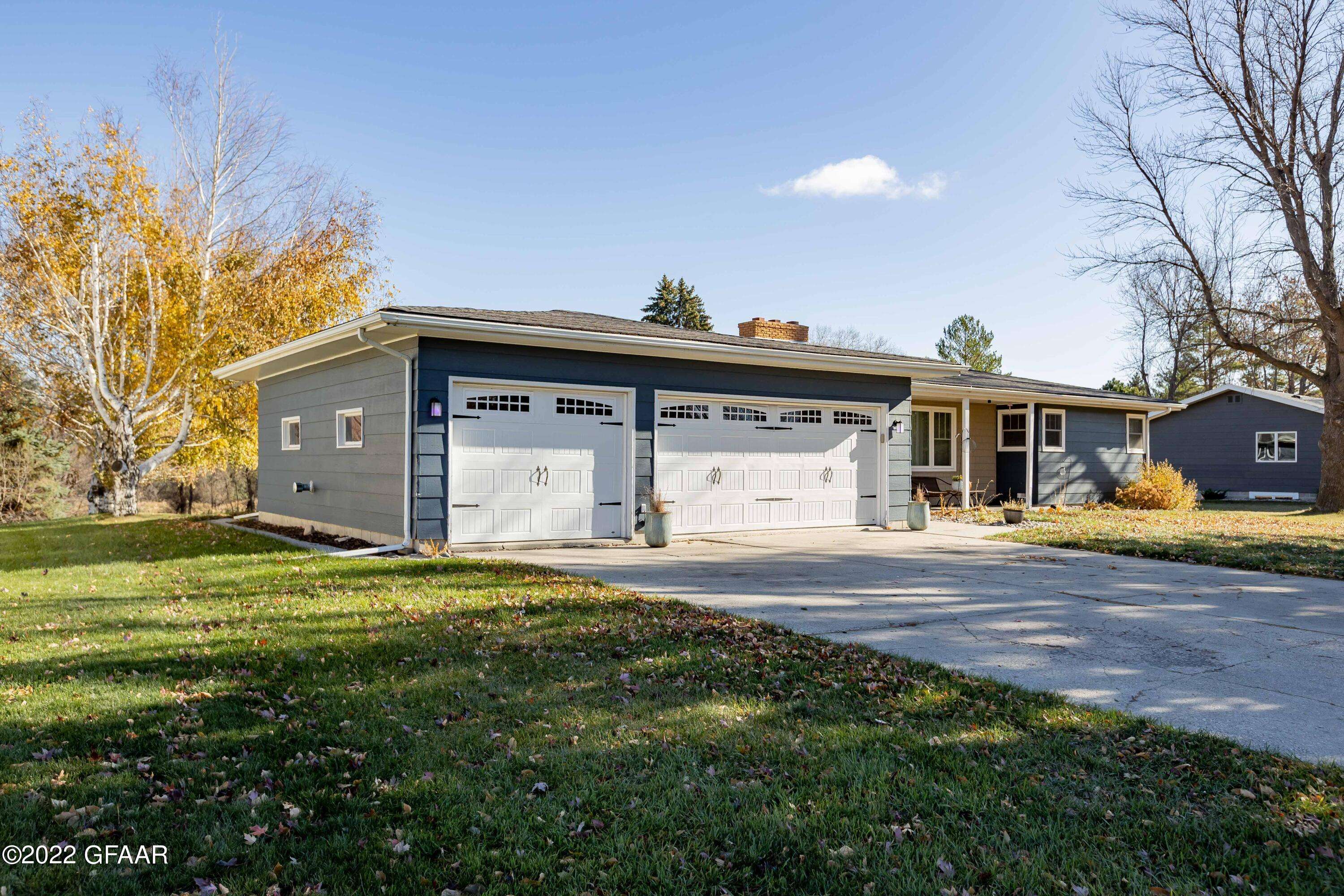 Grand Forks, ND 58201,6405 LAKE DR