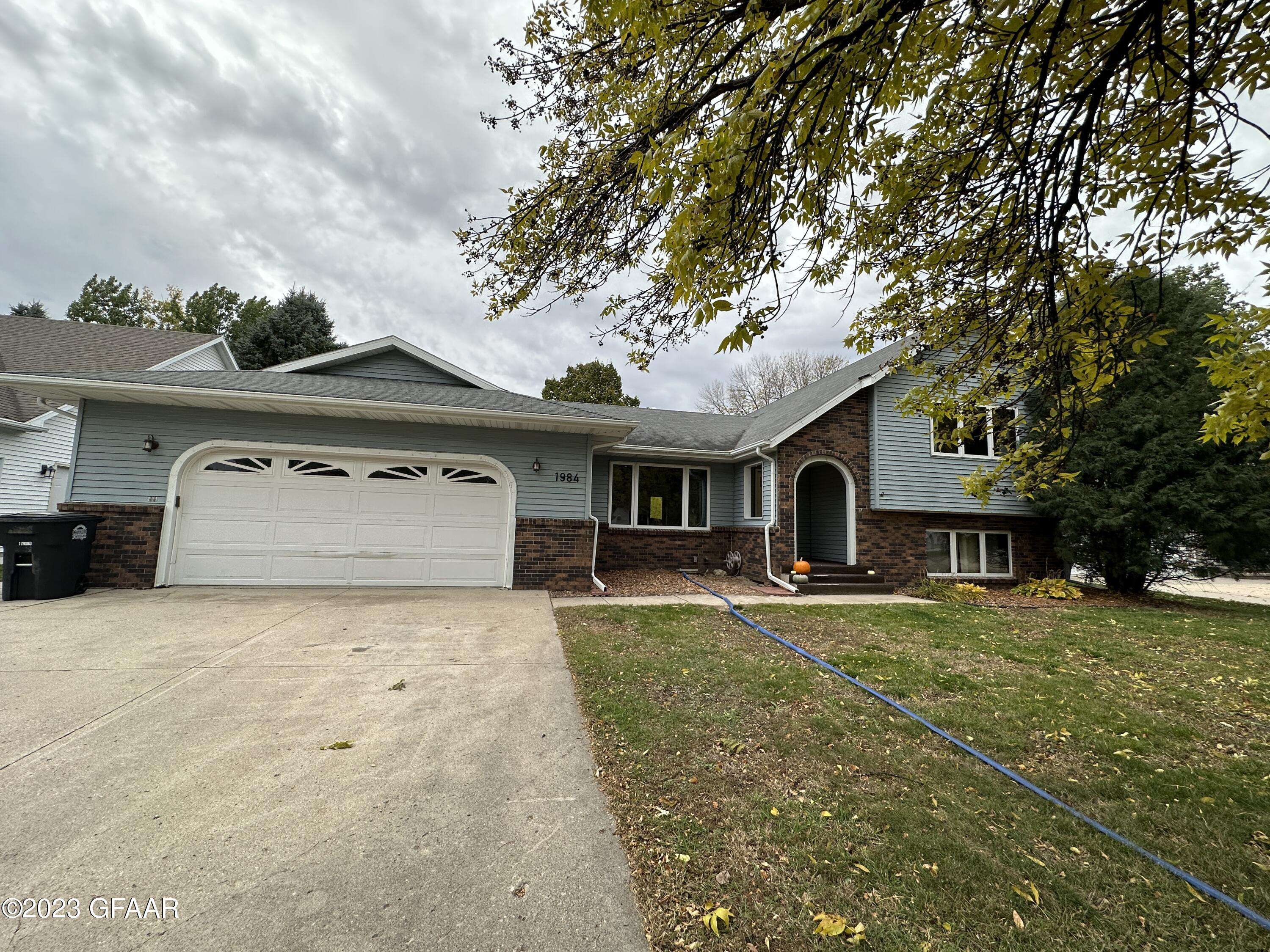 Grand Forks, ND 58201,1984 PRAIRIE ROSE CT