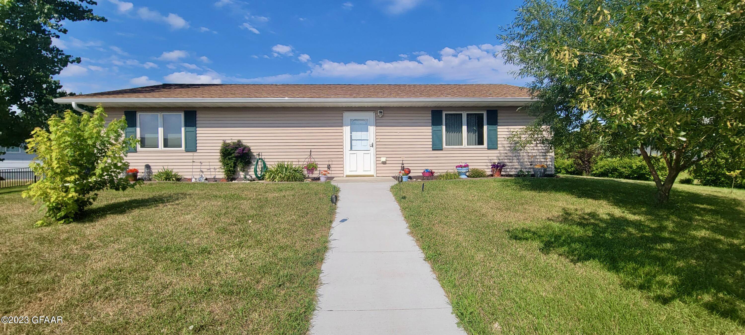 Devils Lake, ND 58301,505 11TH ST NW