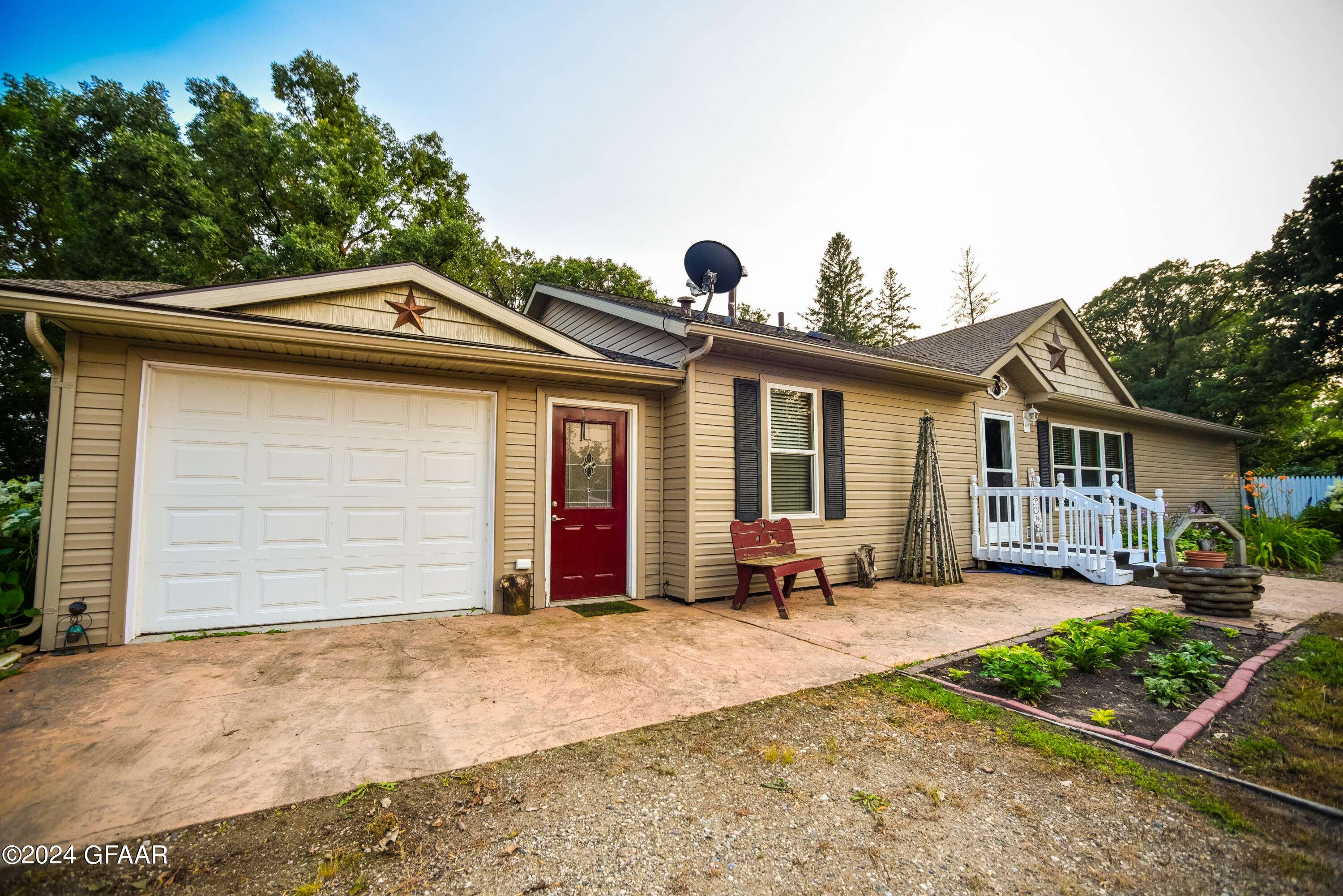 Lancaster, MN 56735,2984 260TH AVE