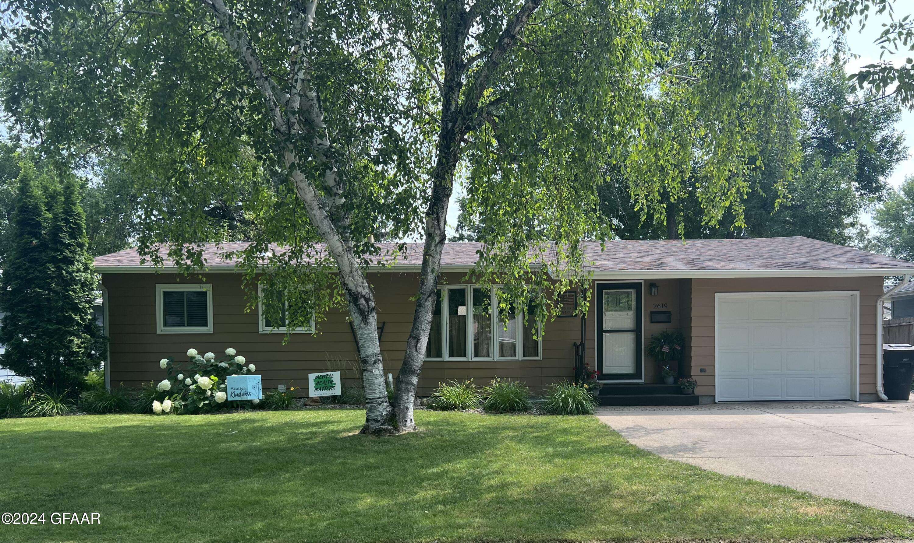 Grand Forks, ND 58201,2619 OLIVE ST