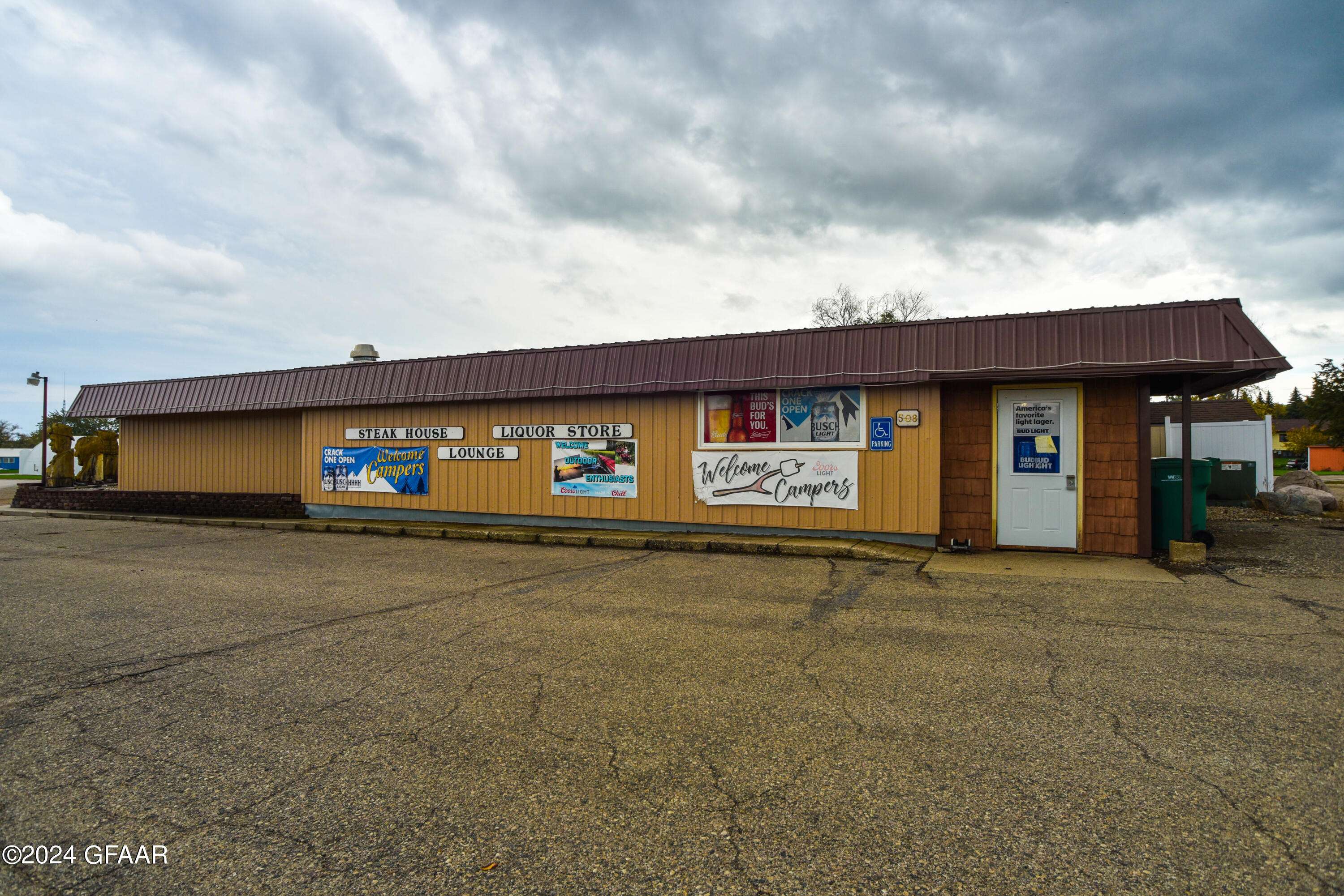 Walhalla, ND 58272,508 SUNSET AVE