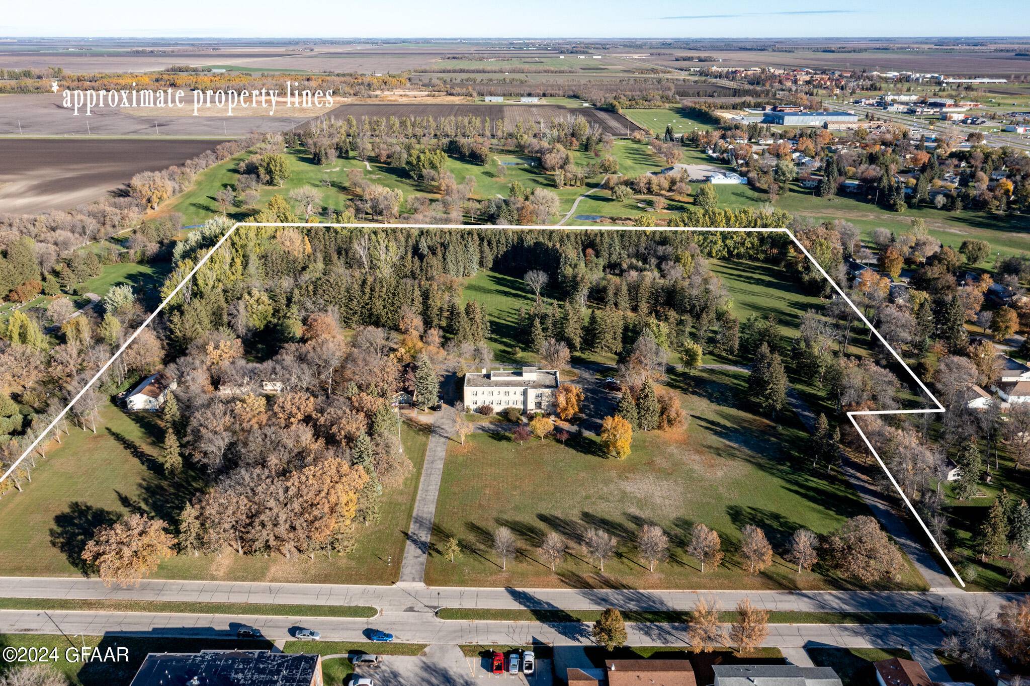 Crookston, MN 56716,1220 MEMORIAL DRIVE