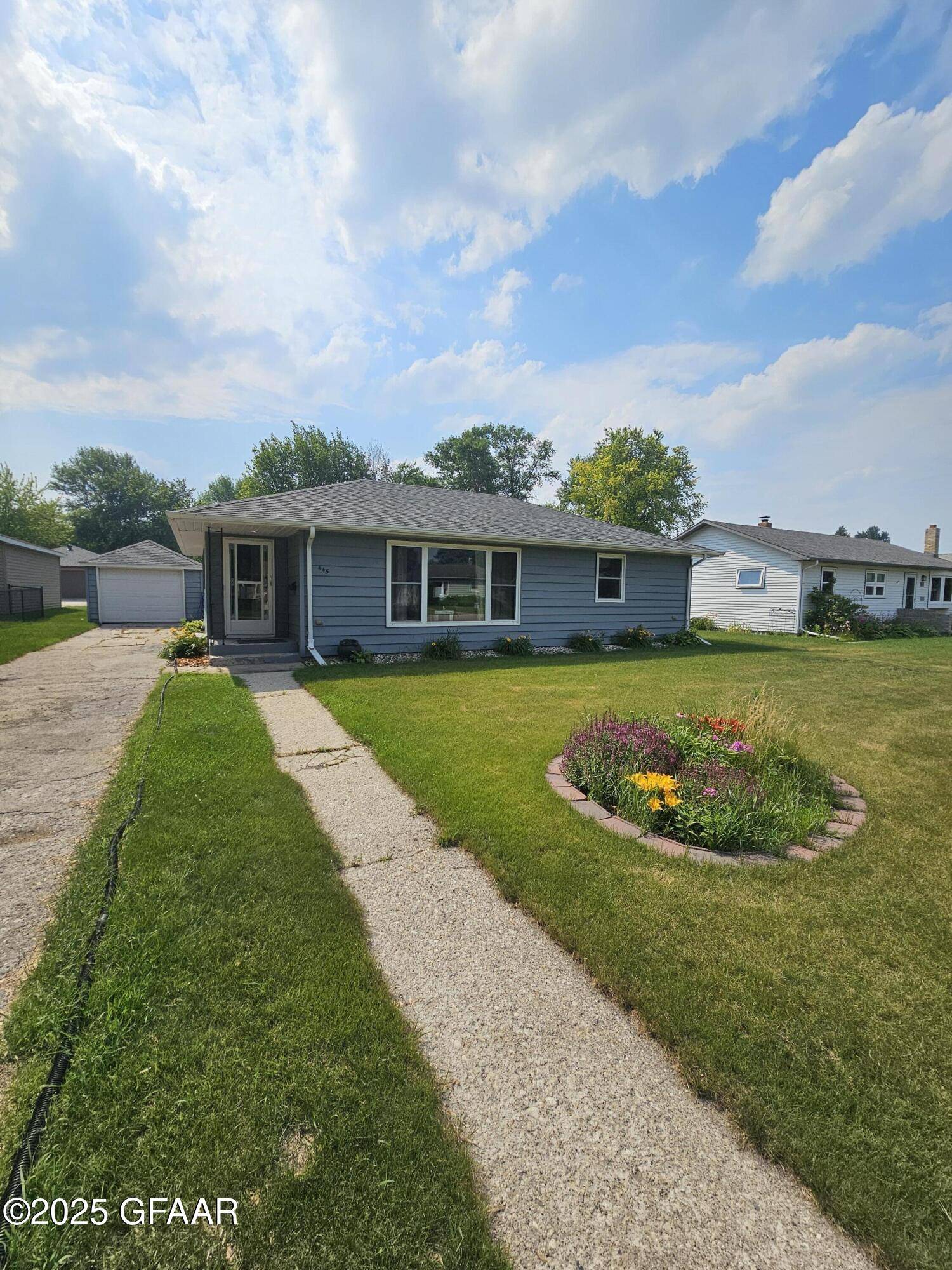 Thief River Falls, MN 56701,445 MAPLE AVE S
